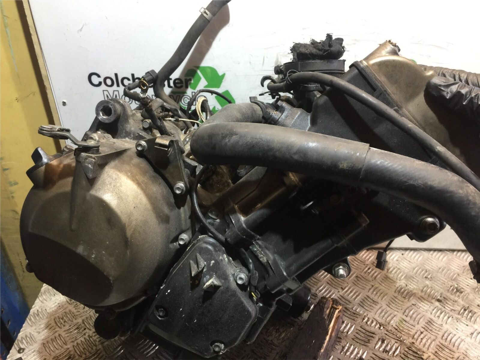 KAWASAKI ZX12R ZX12 R ENGINE YEAR 2000 (STOCK 913)