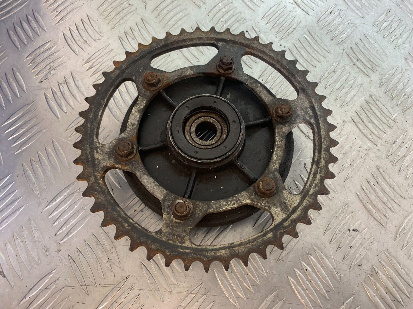 YAMAHA YZF600 YZF 600 THUNDERCAT SPROCKET CARRIER 1996-2003 (CMB1134)