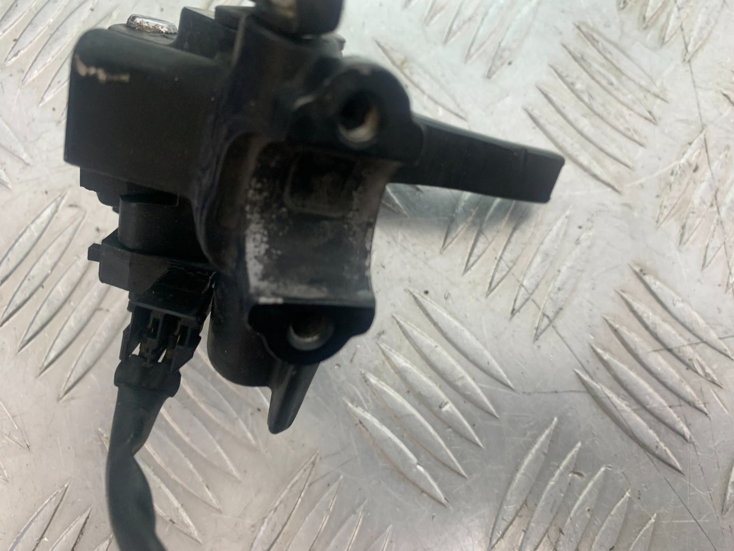 KAWASAKI ZX6R ZX6 R P7F P8F FRONT MASTER CYLINDER    YEAR 2007-08 (CMB1165)