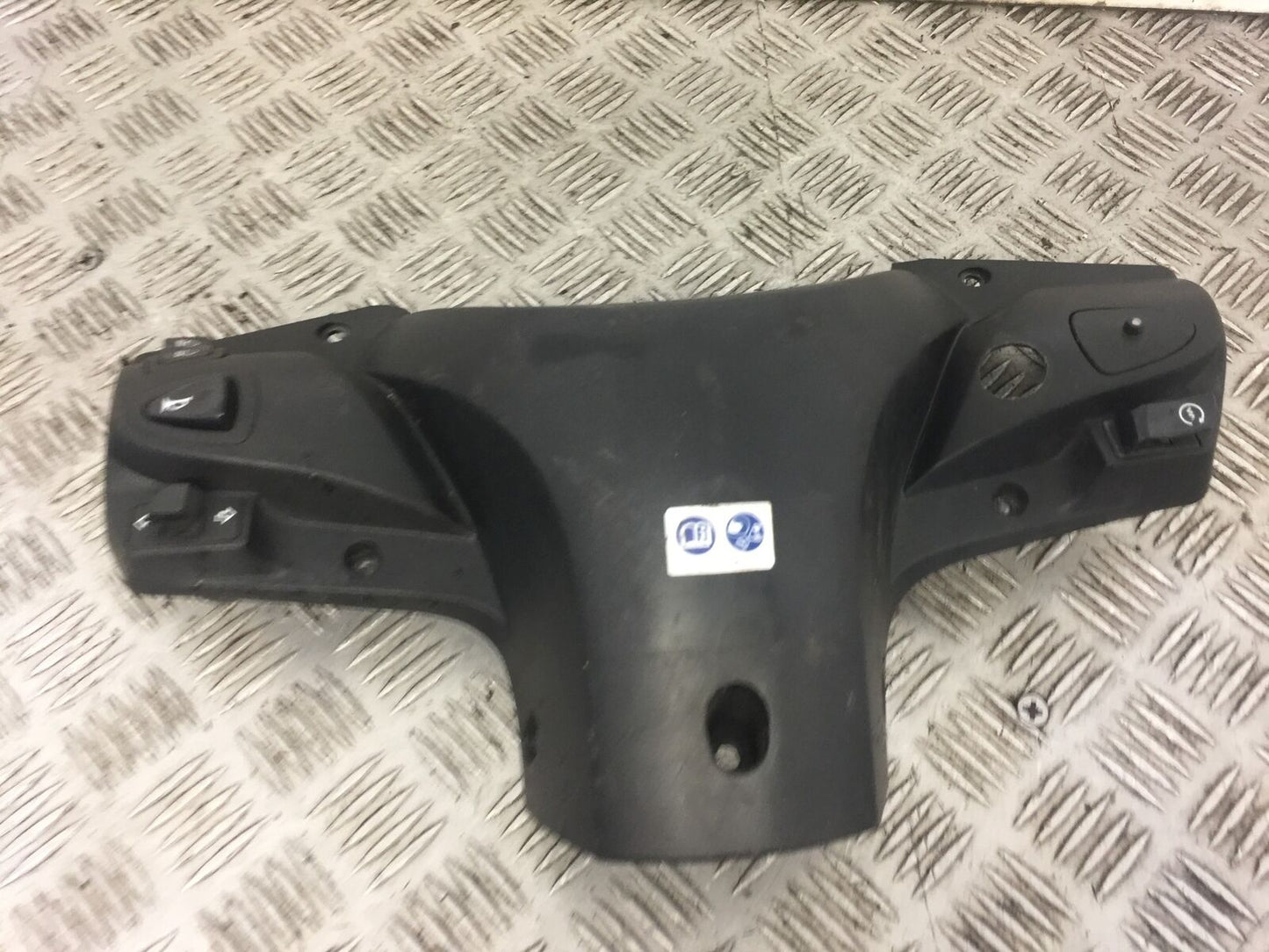 HONDA VISION NSC110 NSC 110 SWITCH GEARS  YEAR 2012  STOCK 600