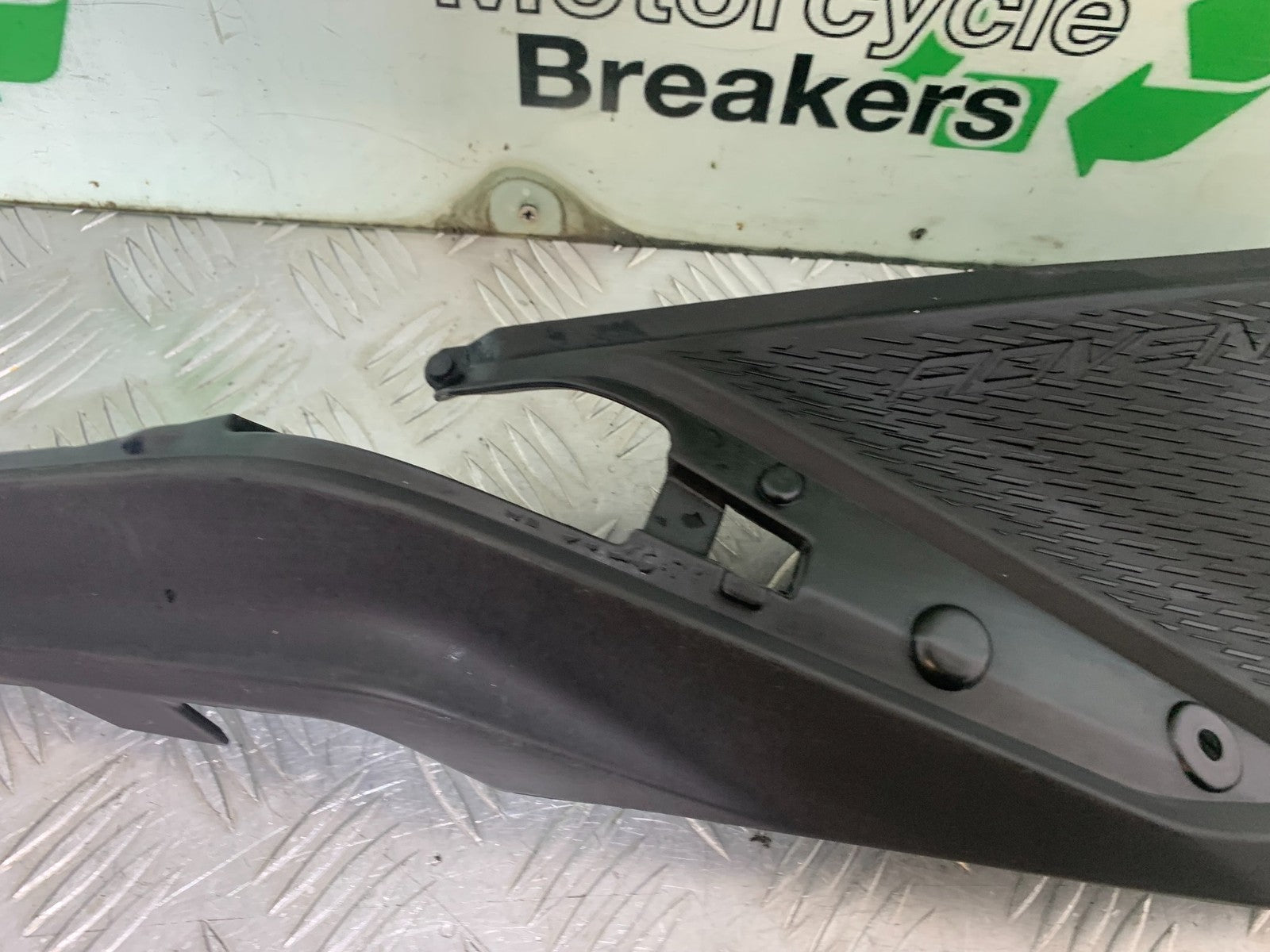 KTM 390 ADVENTURE RIGHT TAIL PIECE FAIRING YEAR 2020-24 (CMB1240)