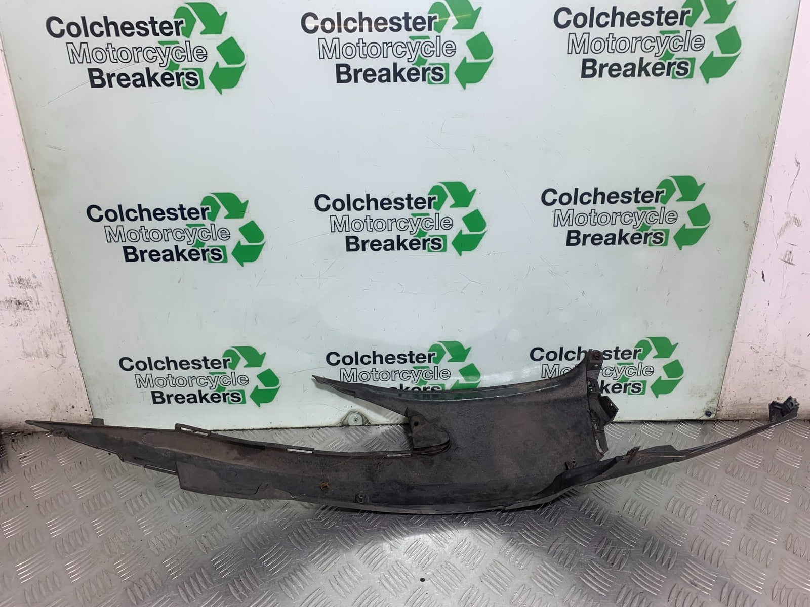 SUZUKI AN 200 UH 200 SEAT PANEL   YEAR 2007-2009 (CMB1256)