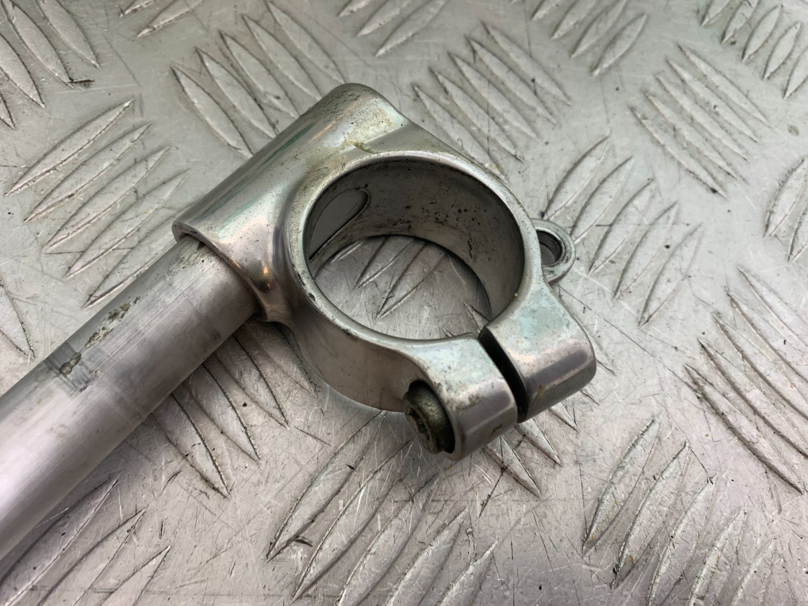 KAWASAKI ZX9R ZX9 R LEFT HANDLEBAR YEAR 1998-1999 (CMB1329)