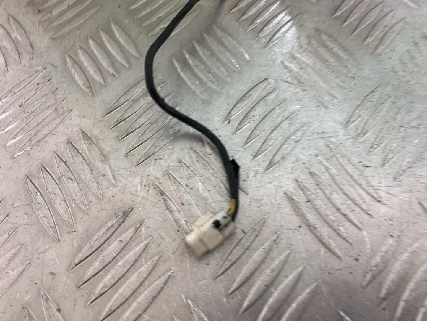 YAMAHA YZF R1 REAR LIGHT   YEAR 2004-2006 (CMB1155)
