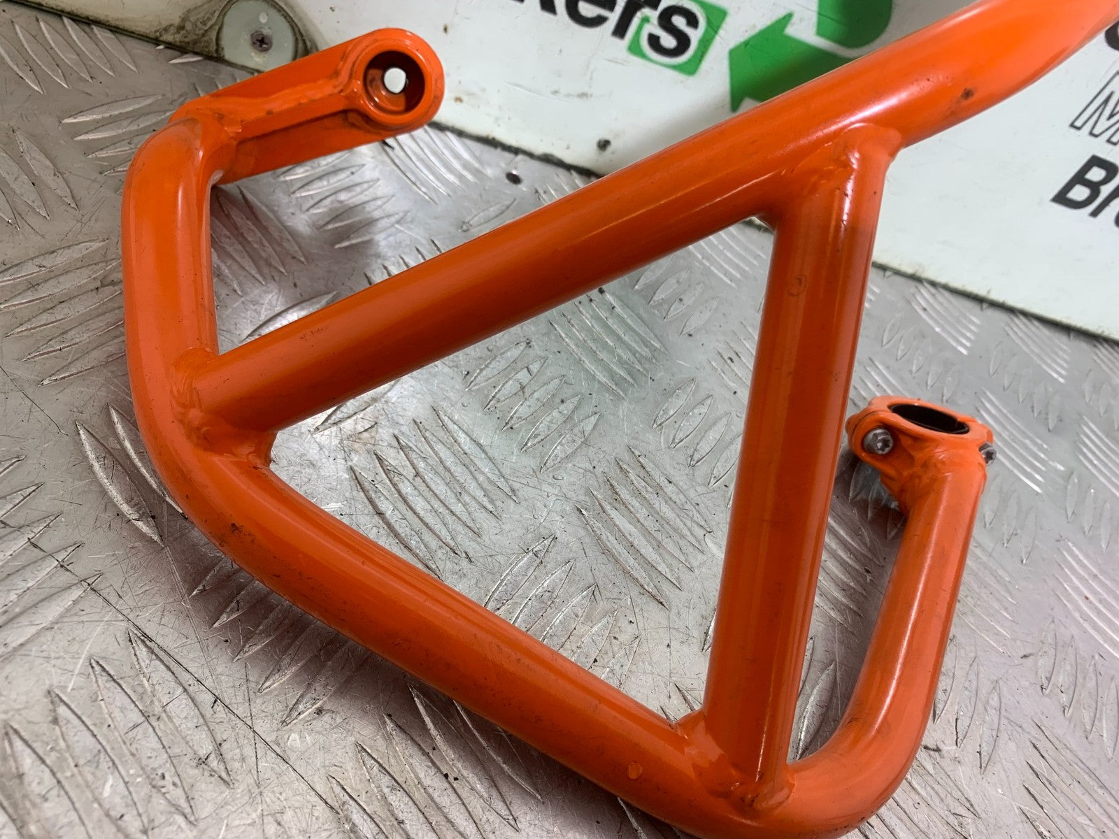 KTM 690 DUKE R LC4 RIGHT CRASH ENGINE BAR YEAR 2012-2015 (CMB1180)