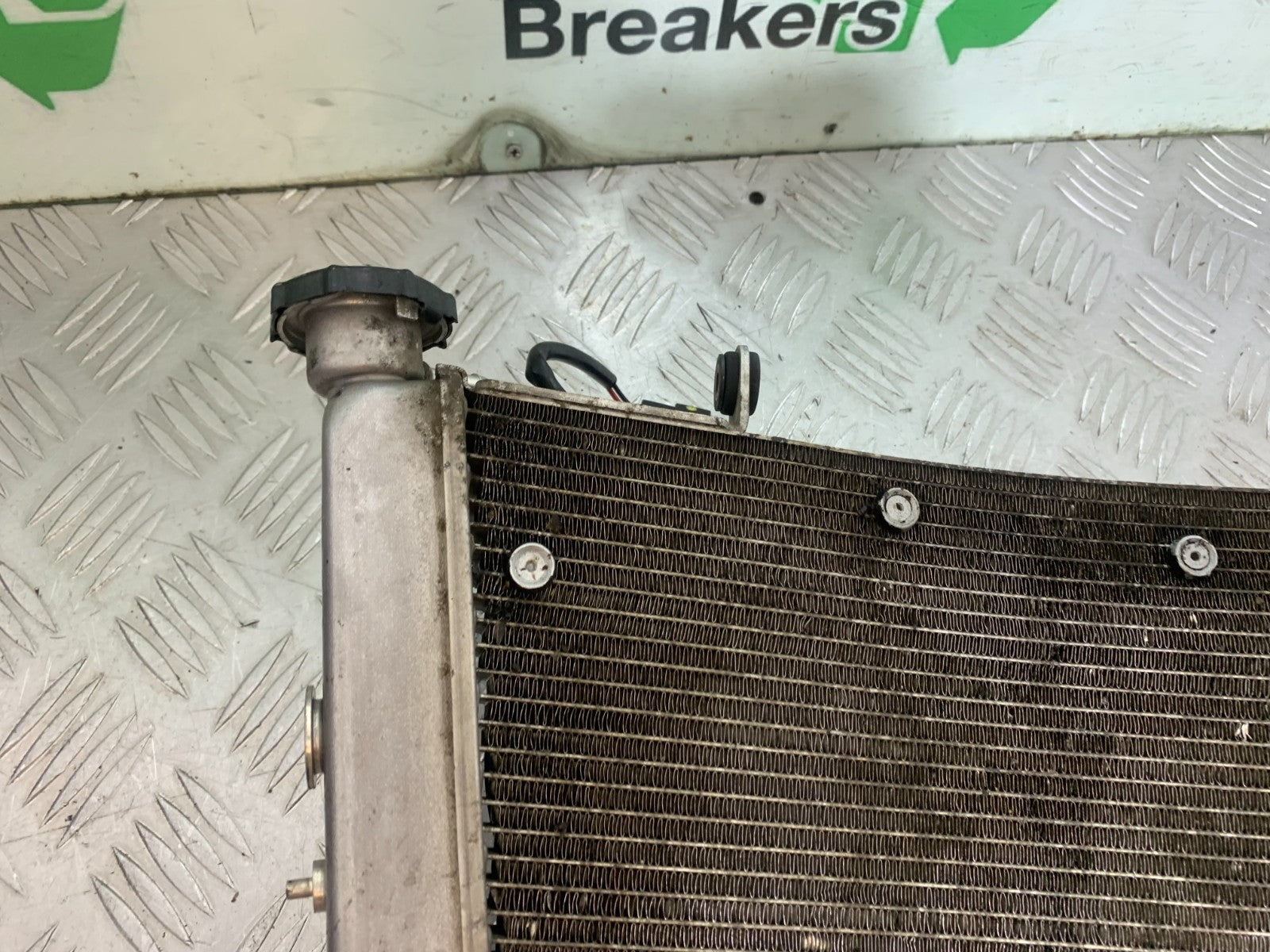 APRILIA TUONO 1000 V4R RADIATOR   YEAR 2011-13  (CMB1331)