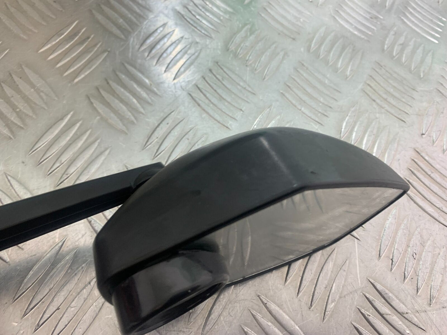 DUCATI DIAVEL 1200 RIGHT MIRROR  YEAR 2014-17 (CMB1054)