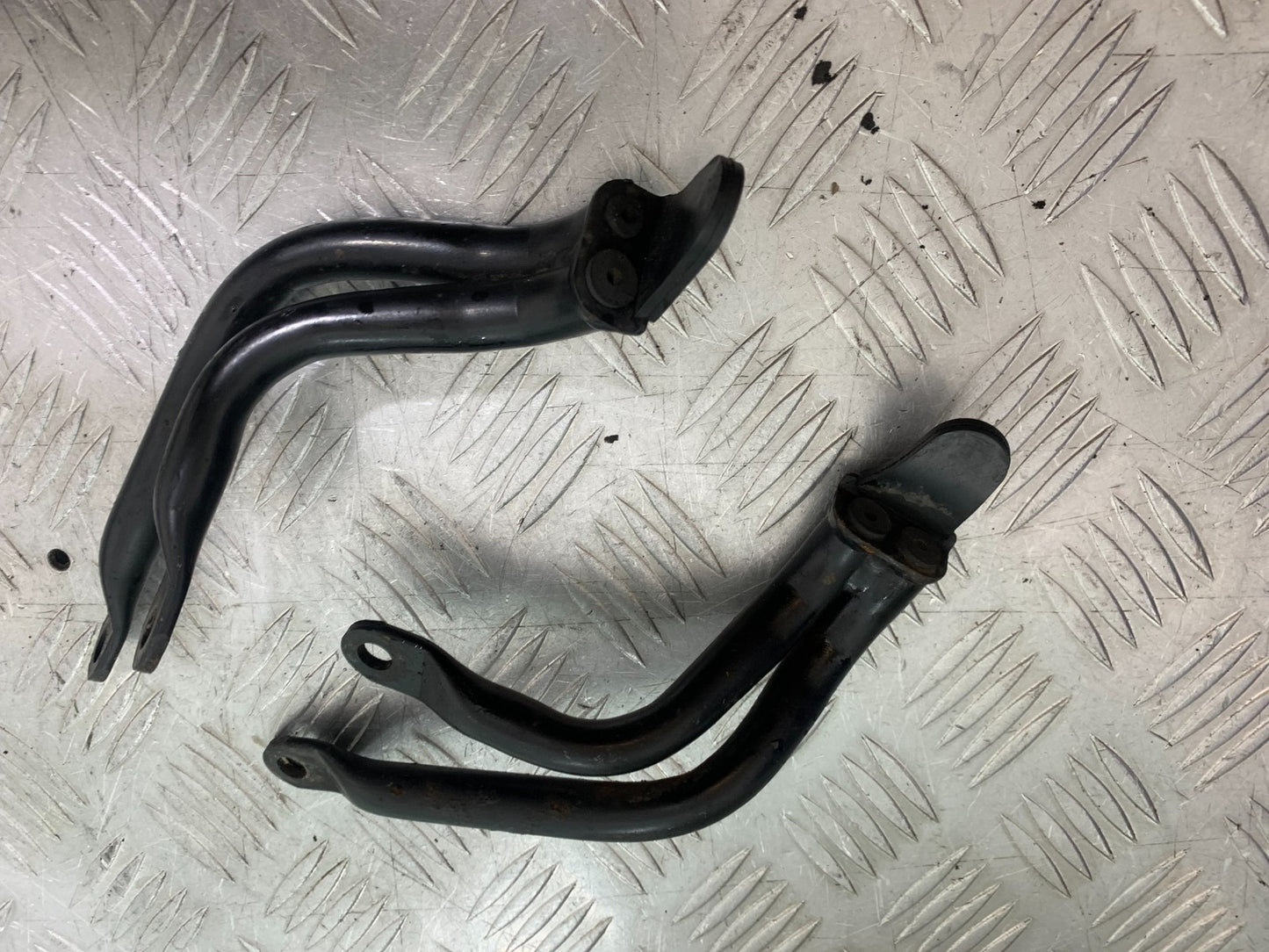 TRIUMPH 1050 SPRINT ST PANNIER BRACKETS  2003-2011 (CMB1285)