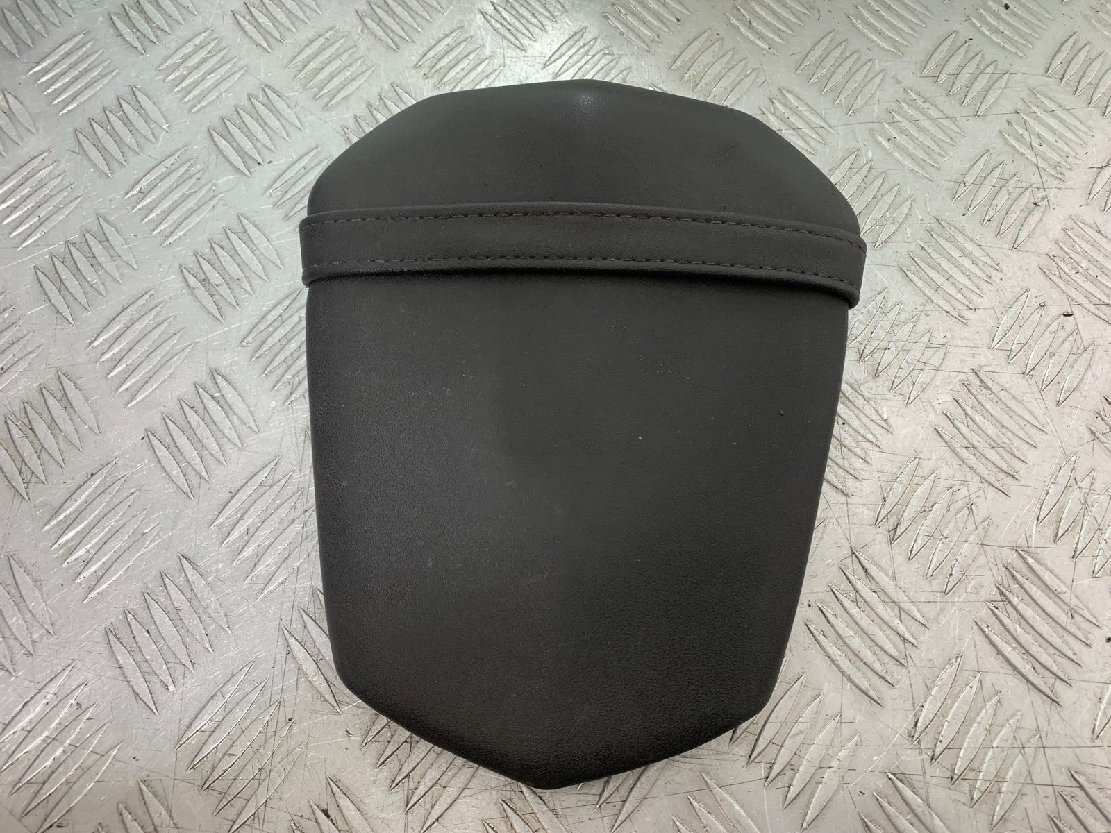 YAMAHA YZF-R125 YZF 125 REAR SEAT YEAR 2019-2022 (CMB1263)