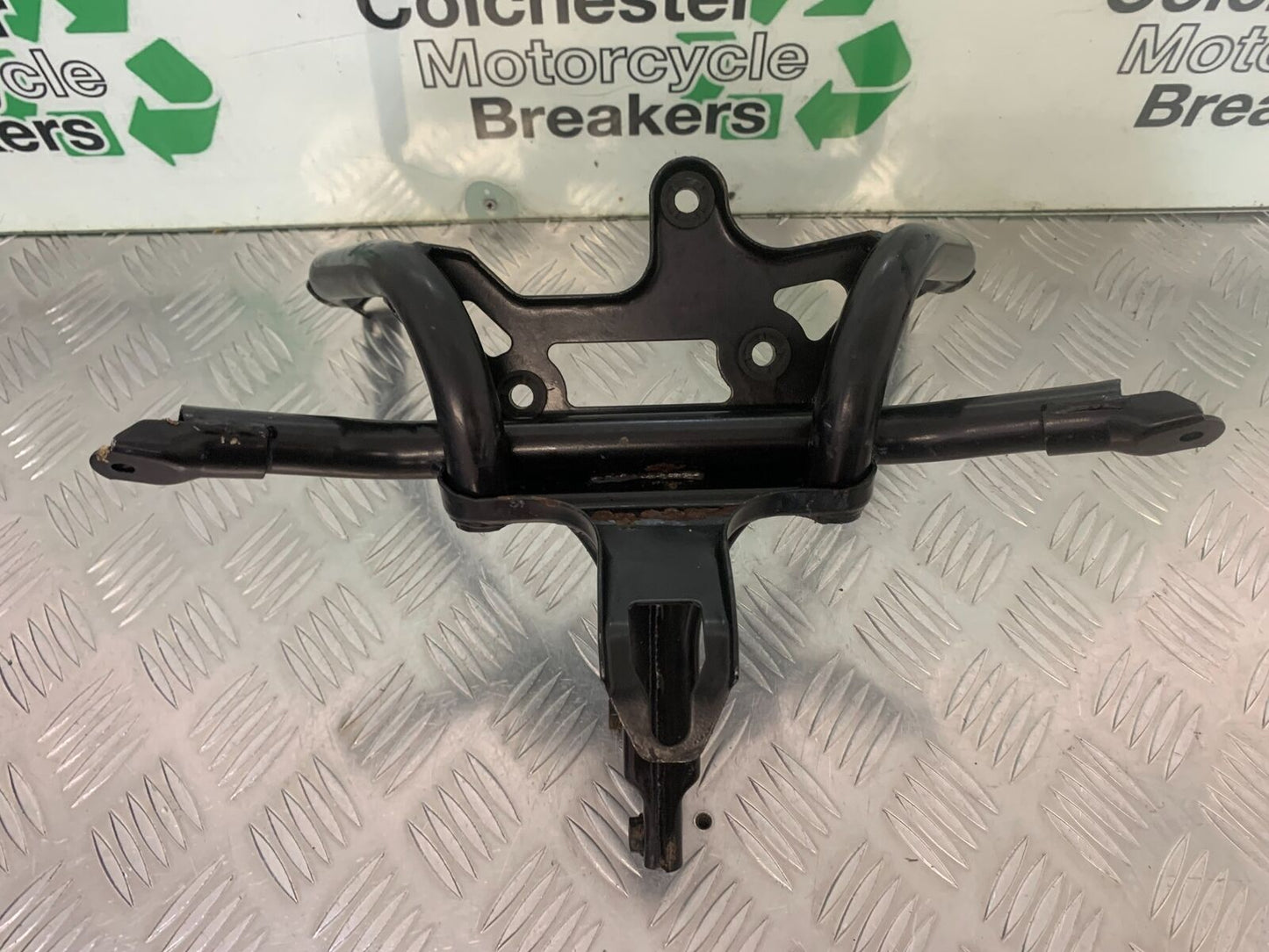 TRIUMPH 955I SPRINT RS FAIRING BRACKET  YEAR 1999-04 (STOCK 989)