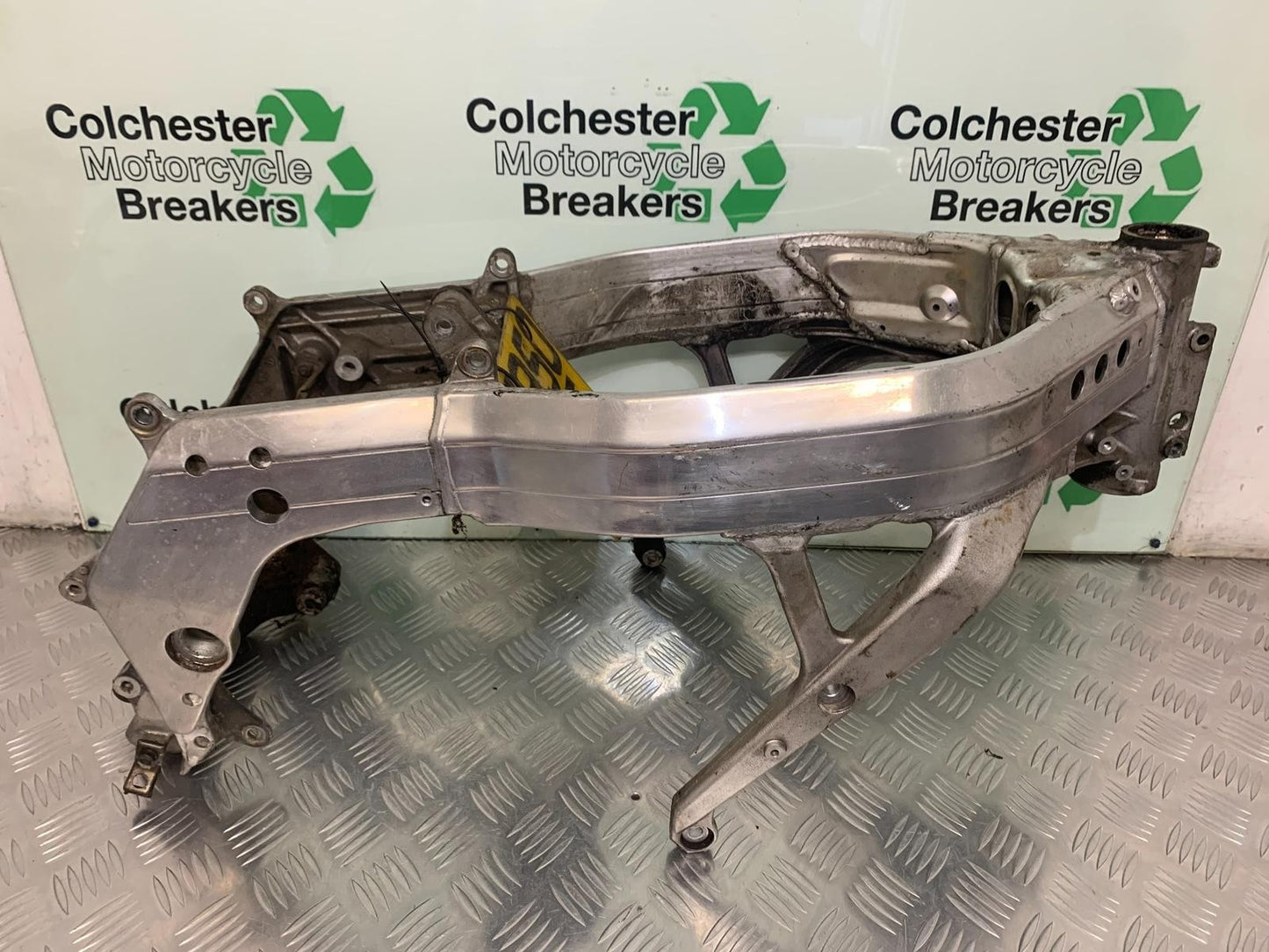HONDA CBR 400 NC23 TRI-ARM FRAME AND REG  YEAR YEAR 1987-89 (STOCK 969)