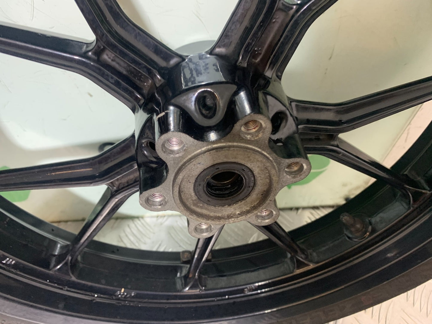 KTM DUKE 125 FRONT WHEEL  YEAR 2012-2016 (CMB1317)