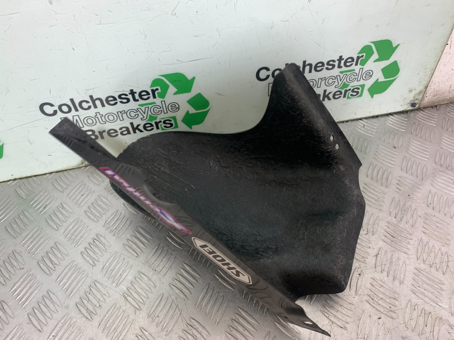 KAWASAKI ZX9R ZX9 R REAR HUGGER YEAR 1998-1999 (CMB1329)
