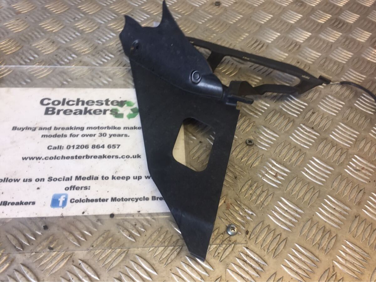 SUZUKI GSXR1000 GSXR 1000 K9 RIGHT INNER INFILL PANEL  YEAR 2009 2011
