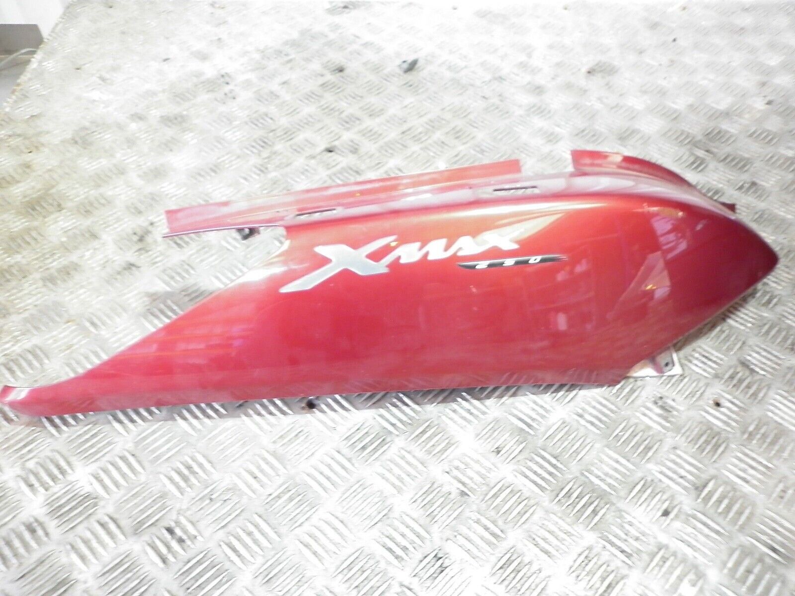 YAMAHA XMAX 250 X MAX 250 RIGHT REAR SEAT PANEL YEAR 2006