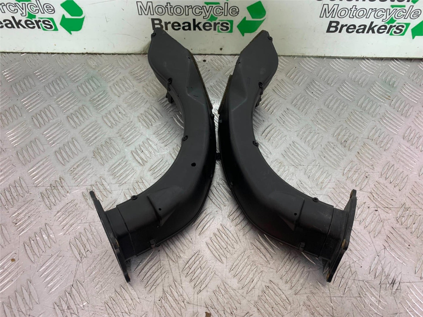 MV AGUSTA 800 F3 AIR TUBES   YEAR 2017-2019 (CMB1227)