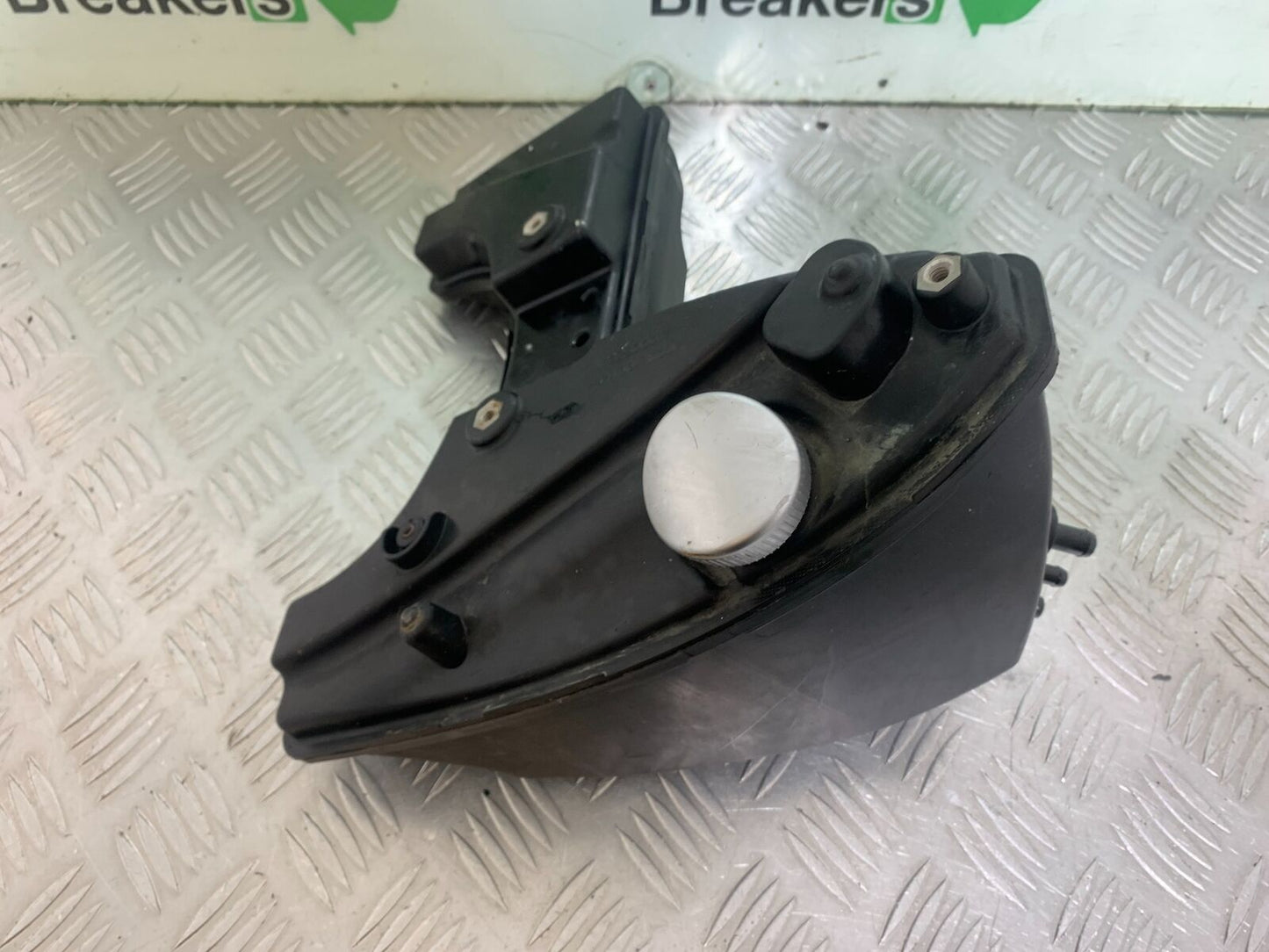 HARLEY DAVIDSON XL883 N IROD OIL TANK YEAR 2020  (CMB1116)
