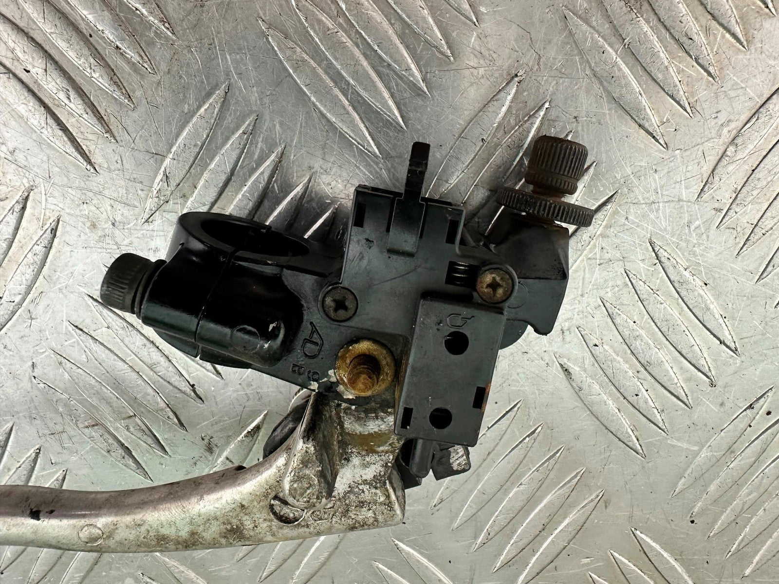KAWASAKI ER6 F ER6F CLUTCH LEVER AND BRACKET YEAR 2005-2008 (CMB1178)
