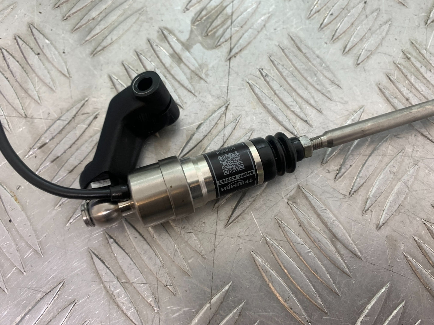 TRIUMPH TRIDENT 660 QIUCK SHIFTER   YEAR 2021-2024 (CMB1148)