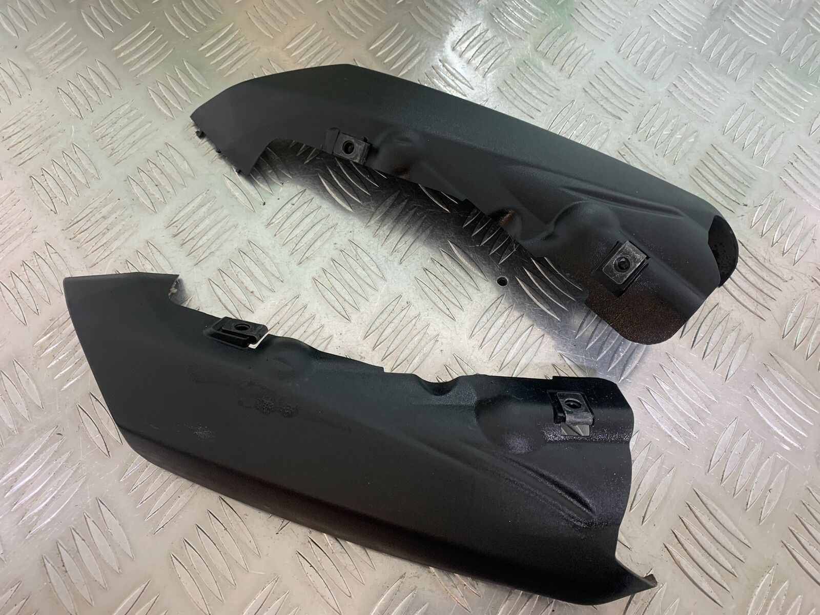 KAWASAKI ZX6R ZX6 R SILENCER COVERS  YEAR 2007 2008 (CMB1002)