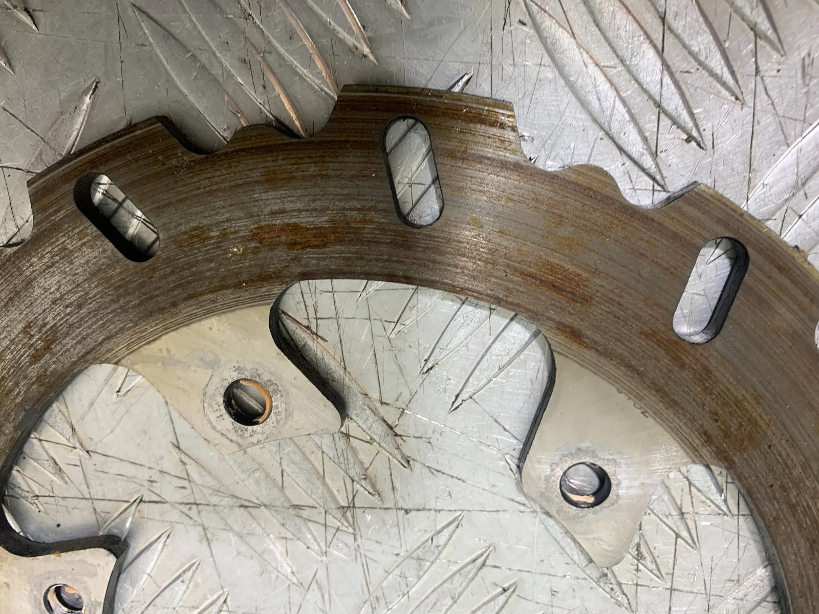 YAMAHA YZF R1 4XV REAR BRAKE DISC   YEAR 1998-99 (CMB1291)