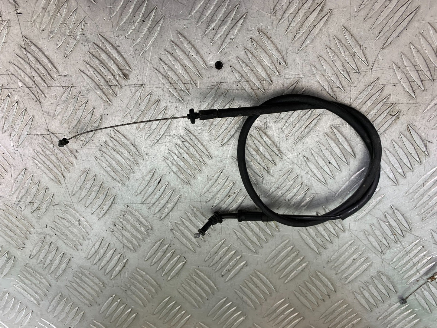 BMW F800 GT THROTTLE CABLE  YEAR 2013-2017 (CMB1248)