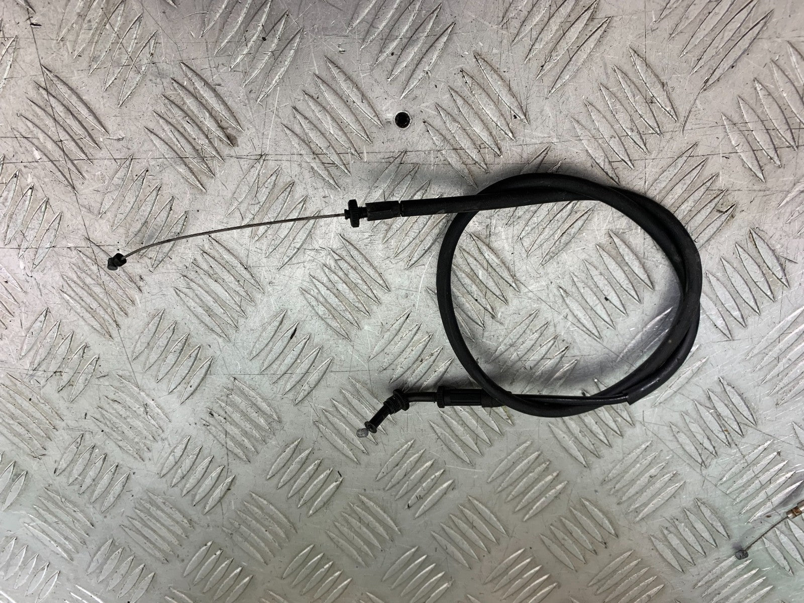 BMW F800 GT THROTTLE CABLE  YEAR 2013-2017 (CMB1248)