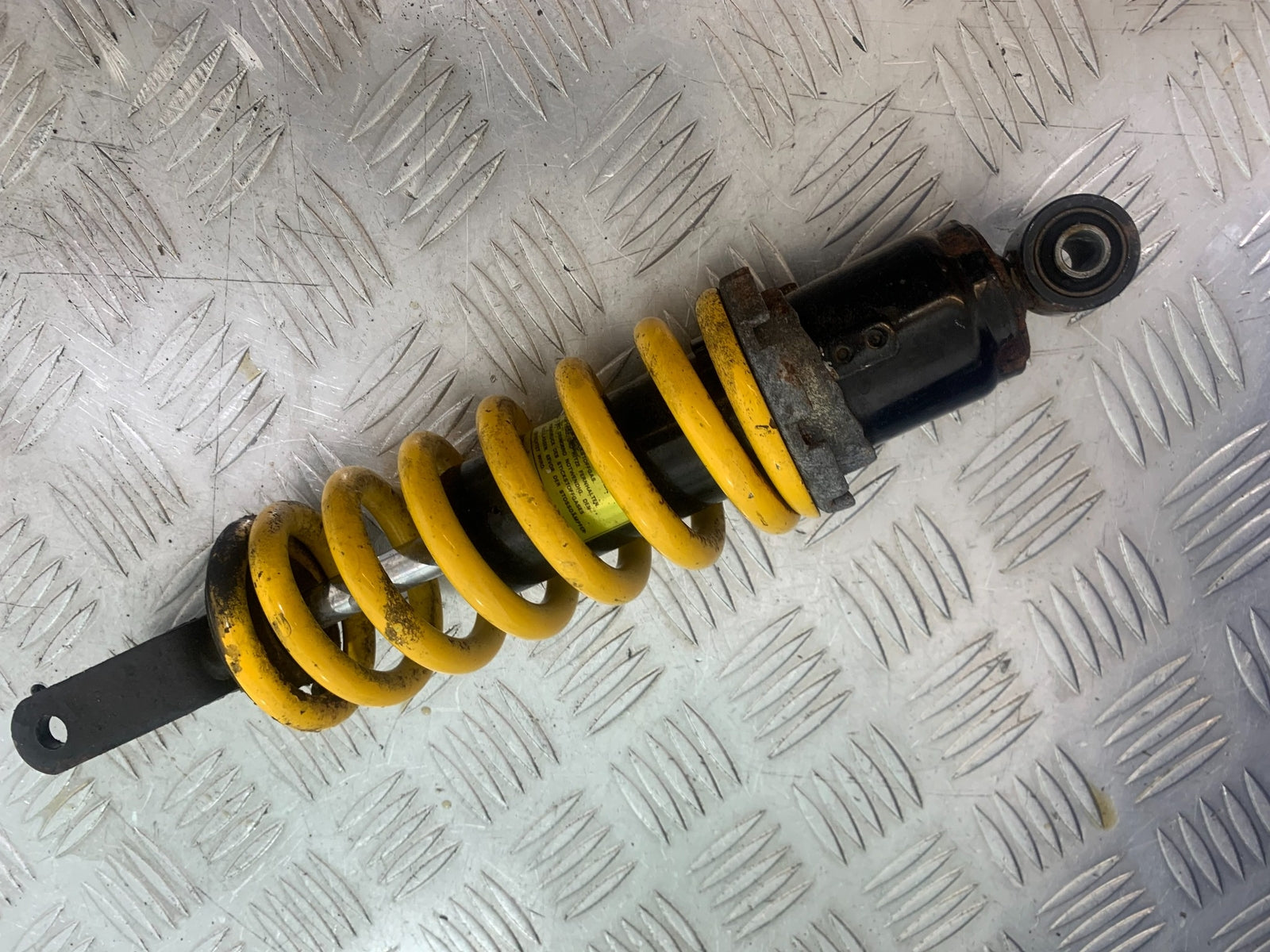 SUZUKI SV650 SV 650 mk1 REAR SHOCK YEAR 1999-2002 (CMB1160)