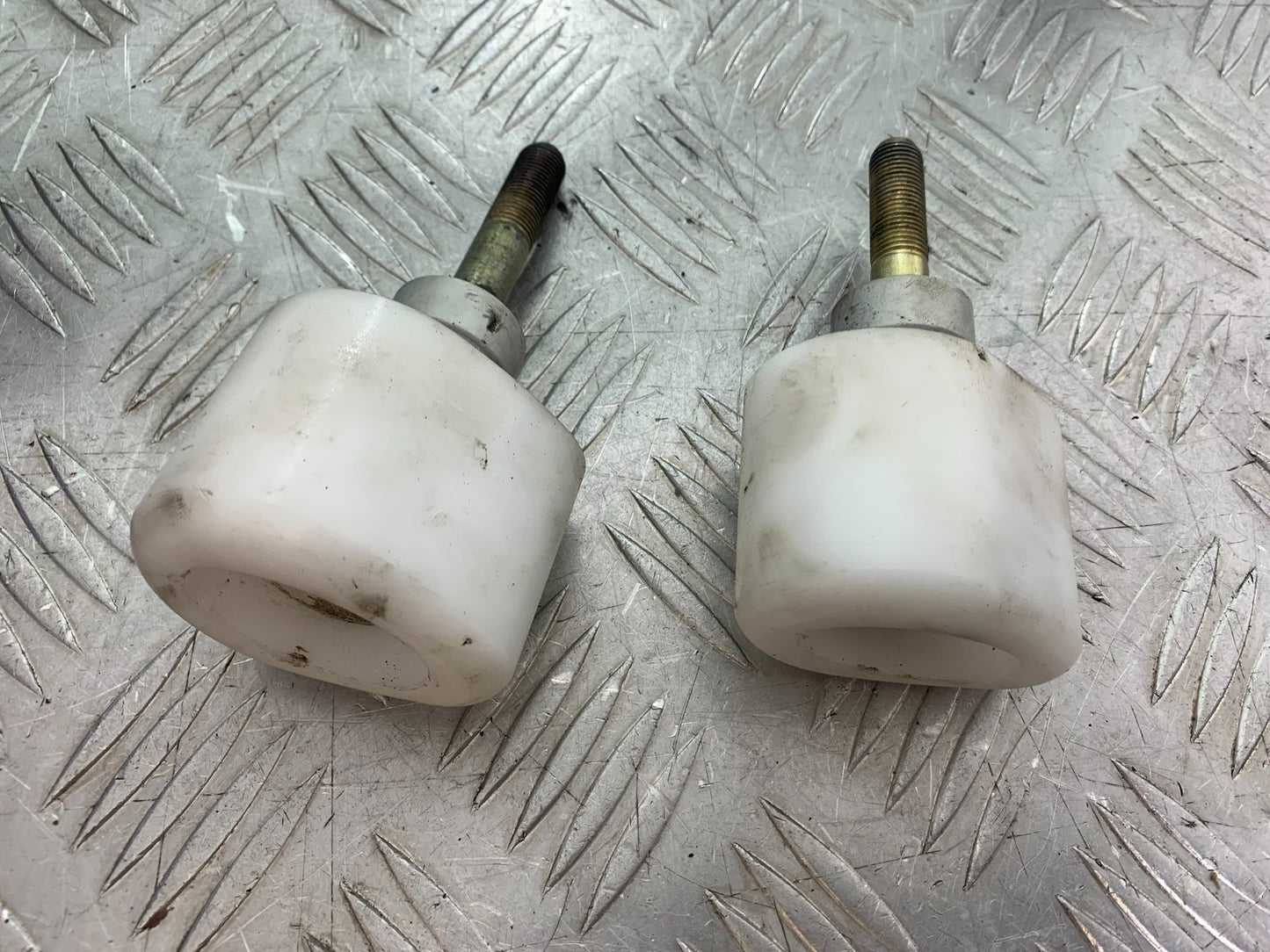HONDA CBR1000 rr FIREBLADE R&G CRASH PROTECTORS  YEAR 2012-2016 (CMB1198)