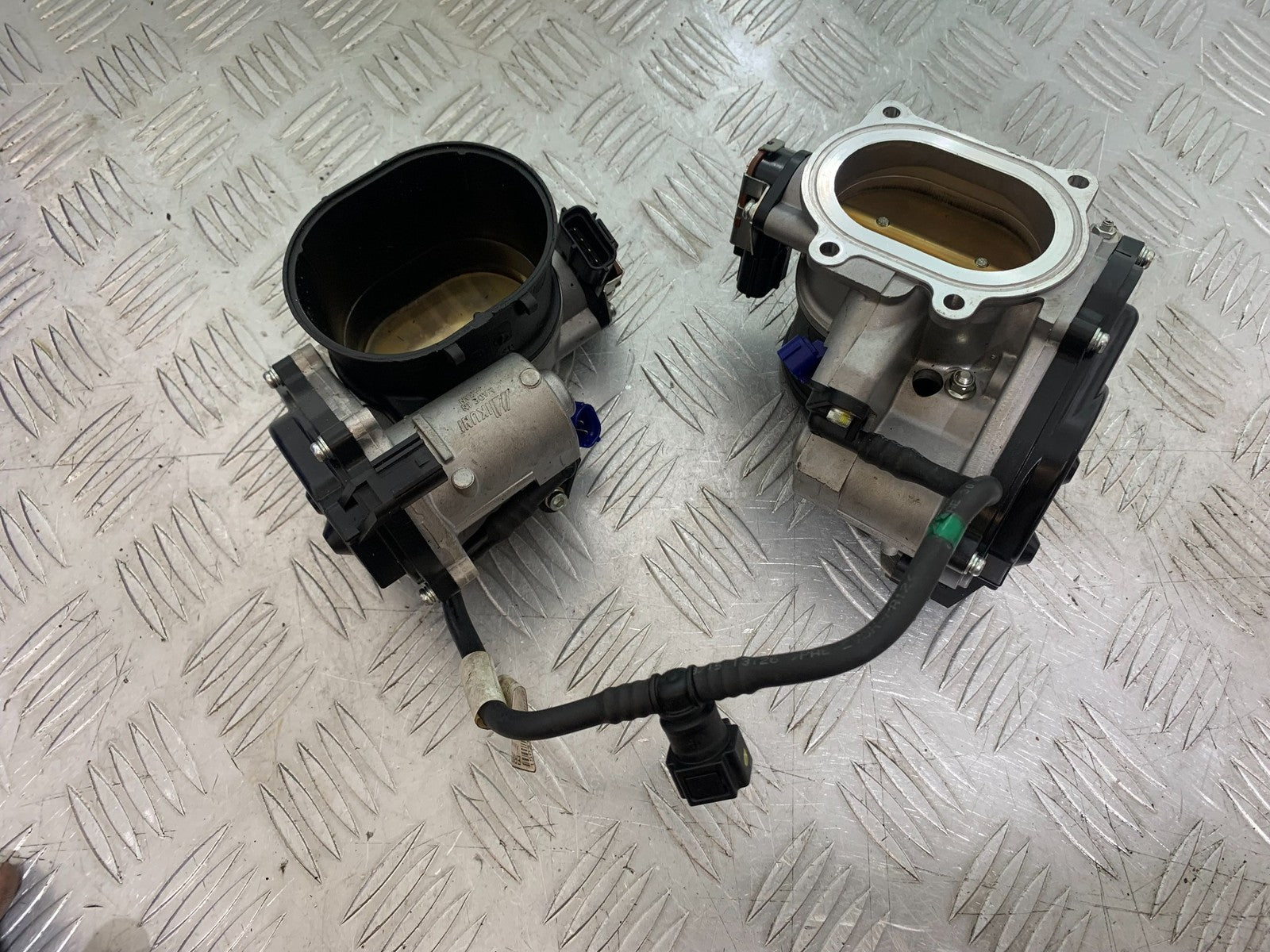 DUCATI 1299 PANIGALE THROTTLE BODIES  YEAR 2016 (CMB 1187)
