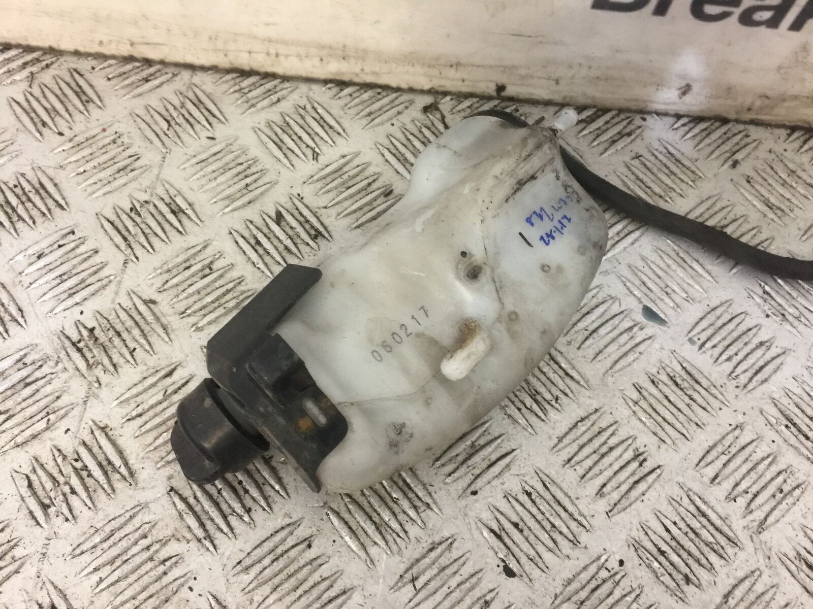 HONDA CB650 F CB 650 FA-H COOLANT BOTTLE   YEAR 2017-2019 (STOCK 710)
