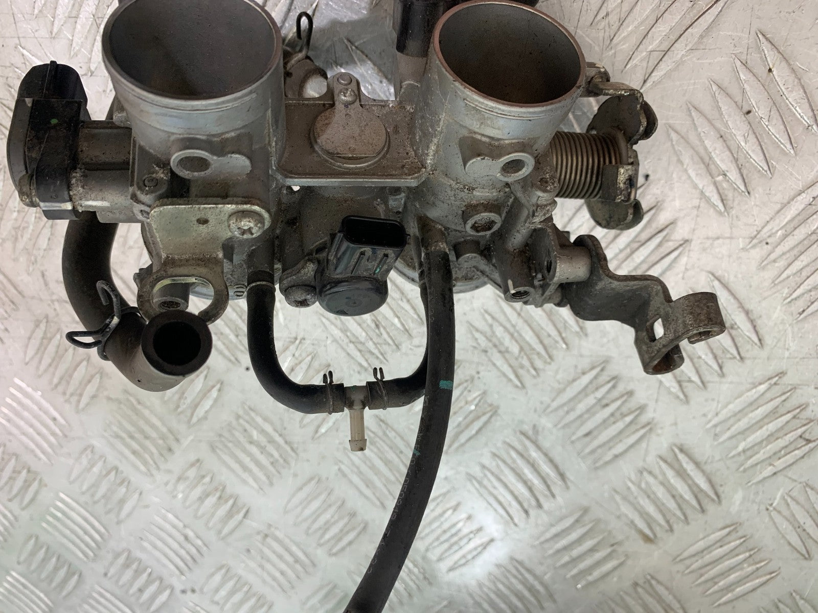 KAWASAKI NINJA 400 EX 400 THROTTLE BODIES   YEAR 2018-2022 (CMB1278)