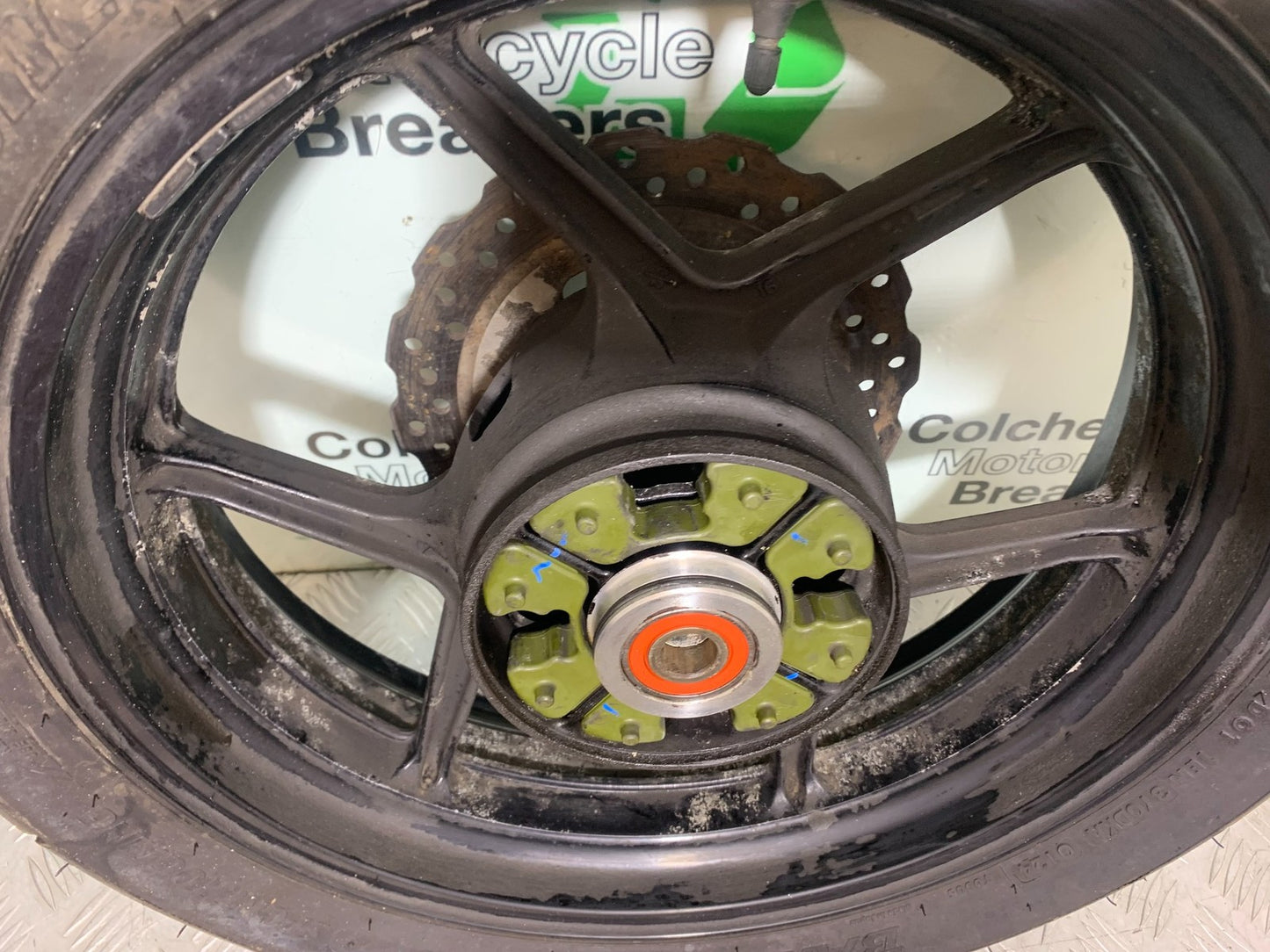 KAWASAKI 650 VERSYS REAR WHEEL  YEAR 2015-2018 (CMB1288)