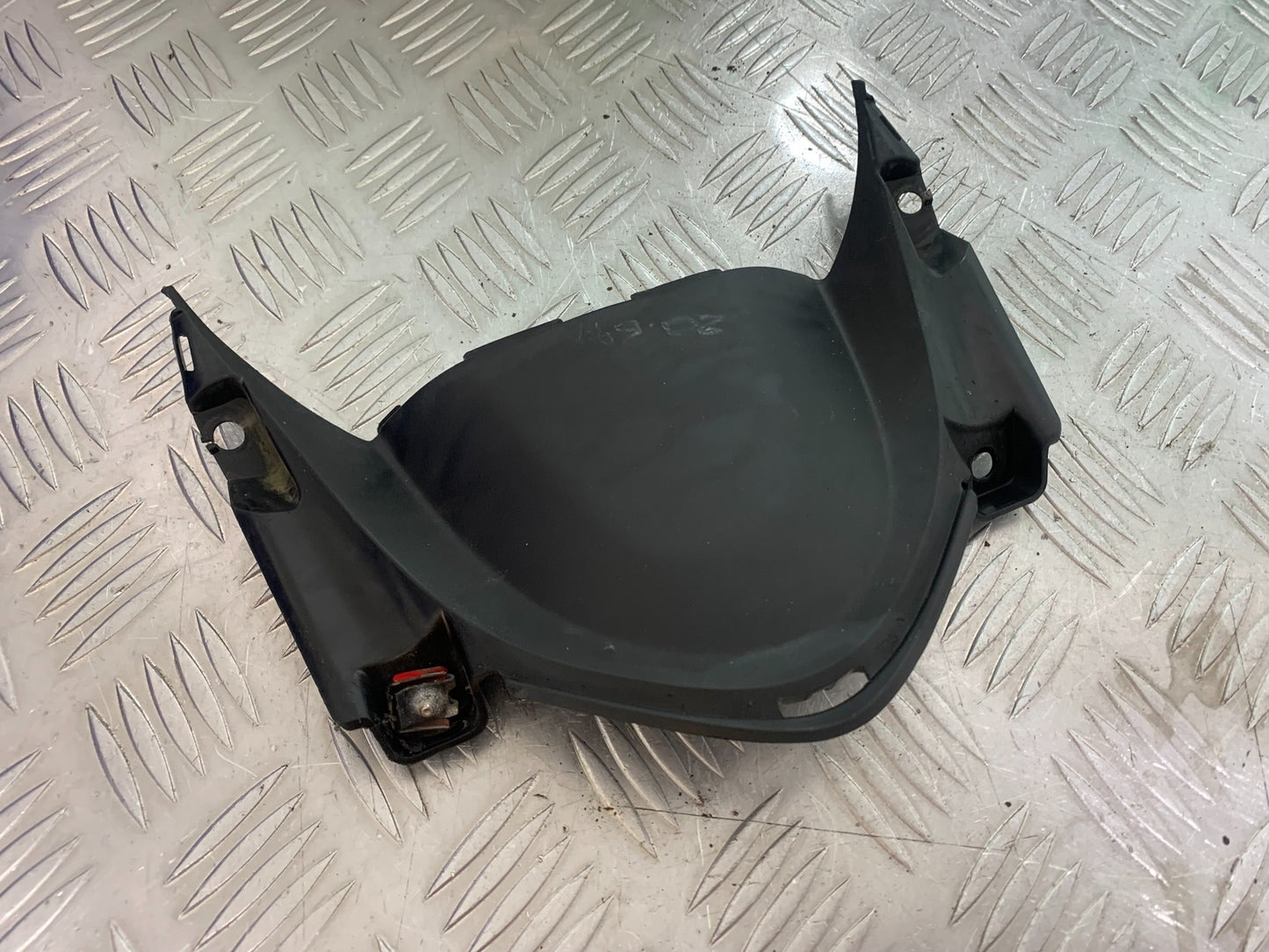 HONDA CBR500R CBR 500 R SCREEN INFILL COVER   YEAR 2012-16 (CMB1151)