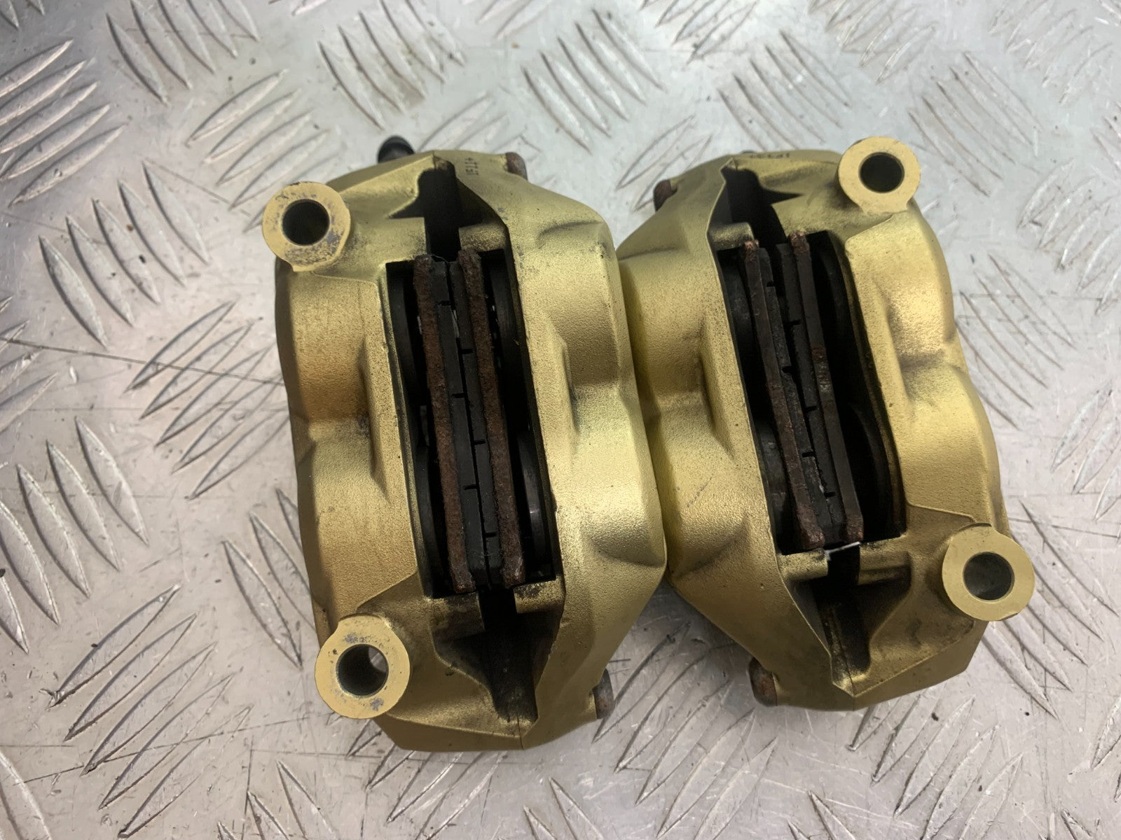 APRILIA TUONO 1000 V4R FRONT BRAKE CALIPERS  YEAR 2011-13  (CMB1331)