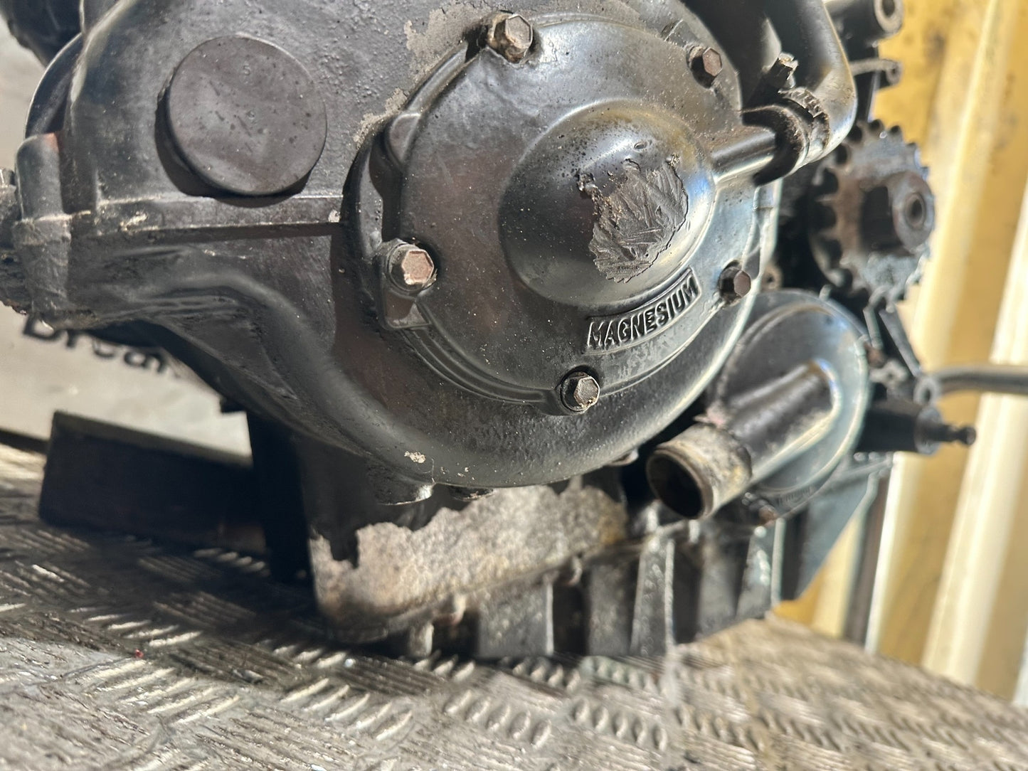 TRIUMPH T509 SPEED TRIPLE 885 ENGINE YEAR 1997-1998 (CMB1144)