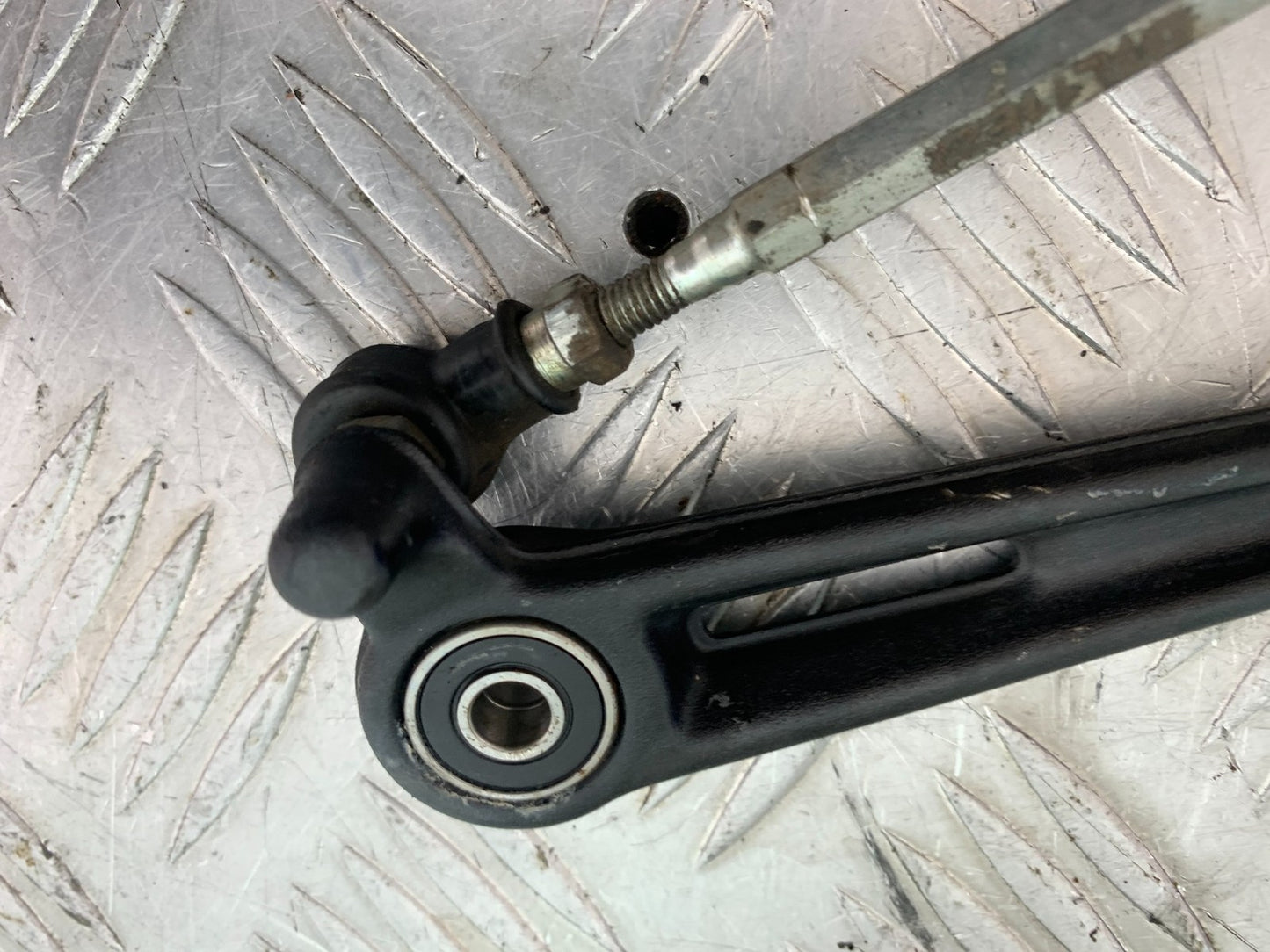 KTM 125 DUKE GEAR LEVER YEAR 2018-2023 (CMB1185)