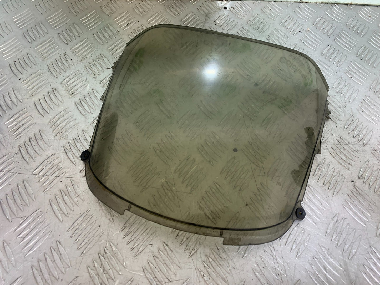 HONDA NT650 V DEAUVILLE SCREEN  YEAR 1998-01 (CMB1320)