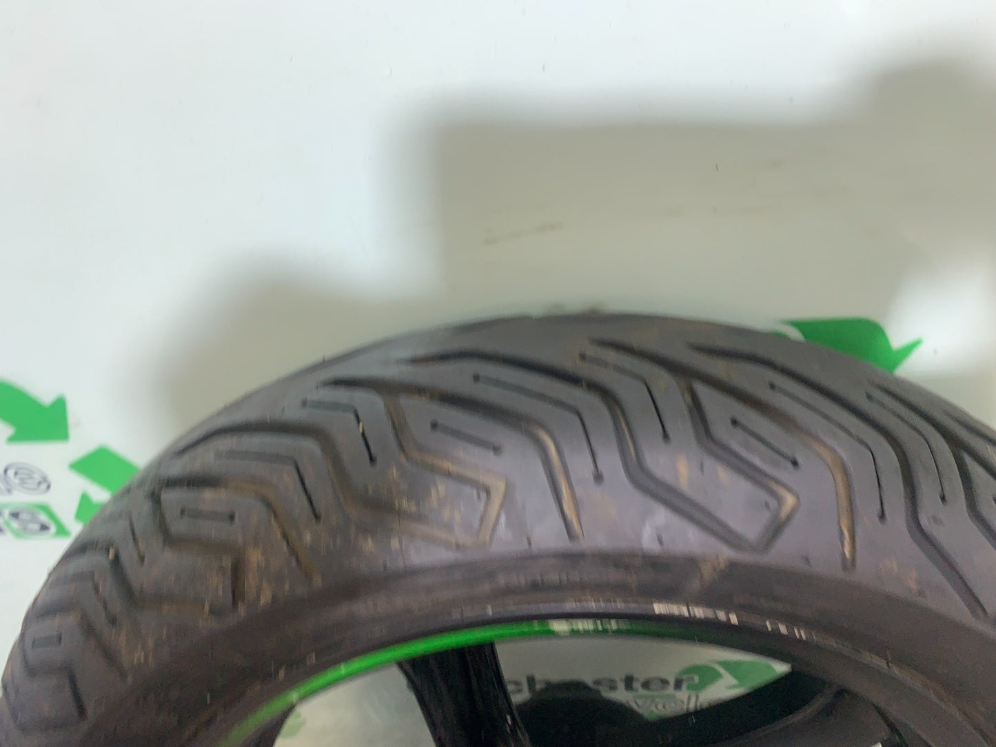 KAWASAKI J125 J125 FRONT WHEEL AND DISC (GOOD TYRE) YEAR 2016-2020 (CMB1158)
