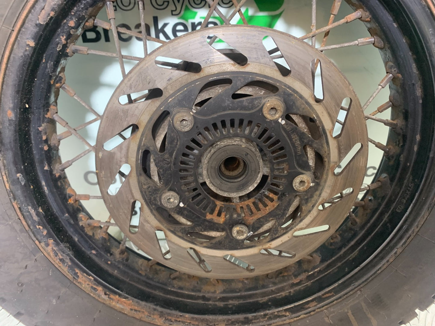 SINNIS HOODLUM 125 REAR WHEEL   YEAR 2021-2025 (CMB1196)