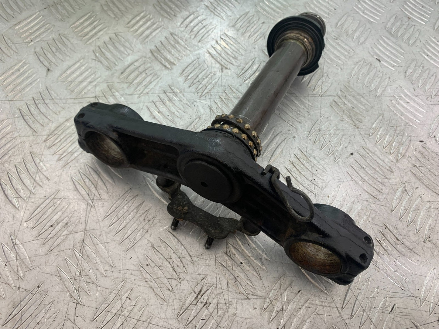 KAWASAKI Z750 Z 750 BOTTOM YOKE YEAR 2004-2006  (CMB1234)