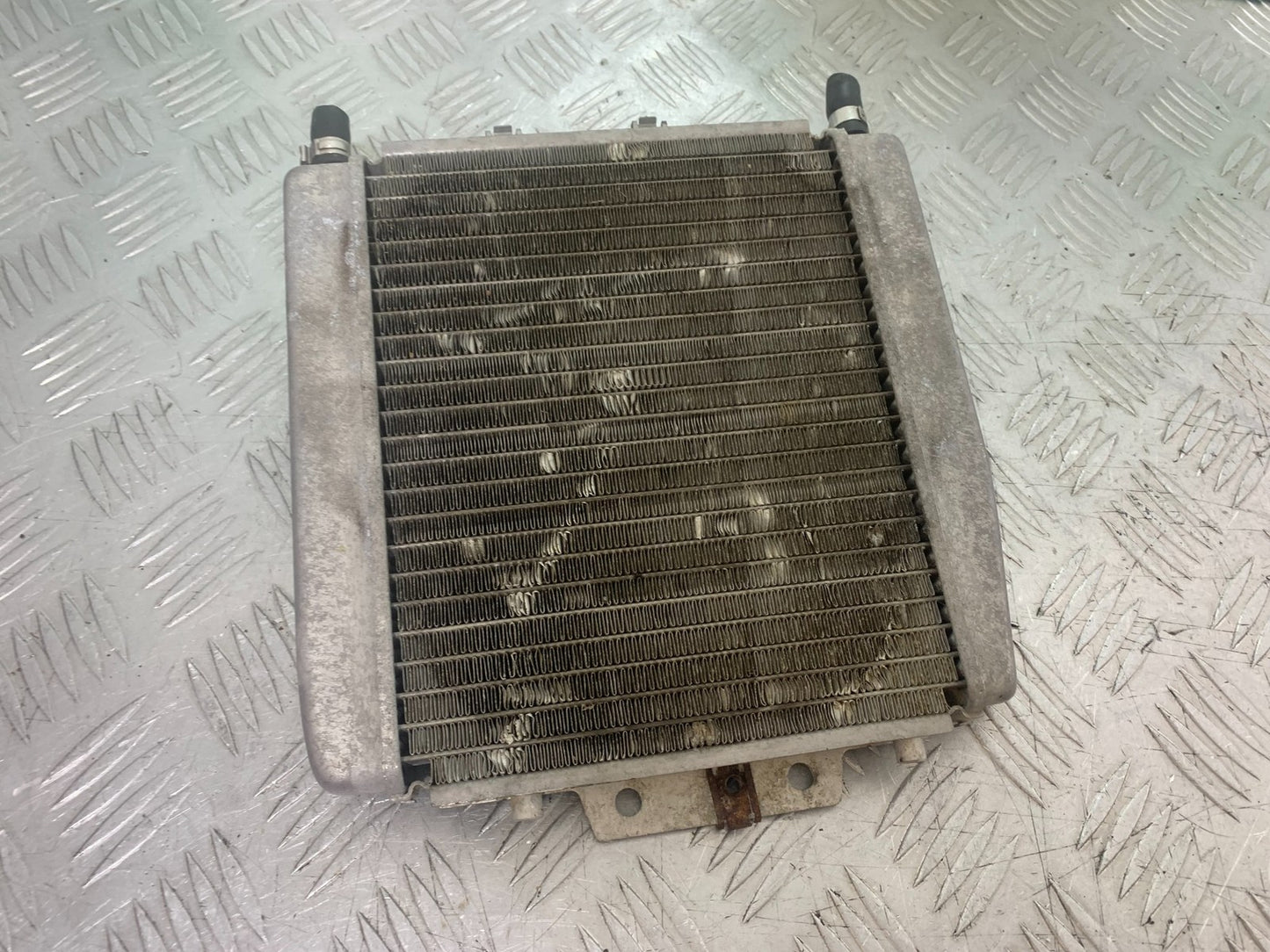 PIAGGIO MP3 250 ie RADIATOR  YEAR 2007 (CMB1307)
