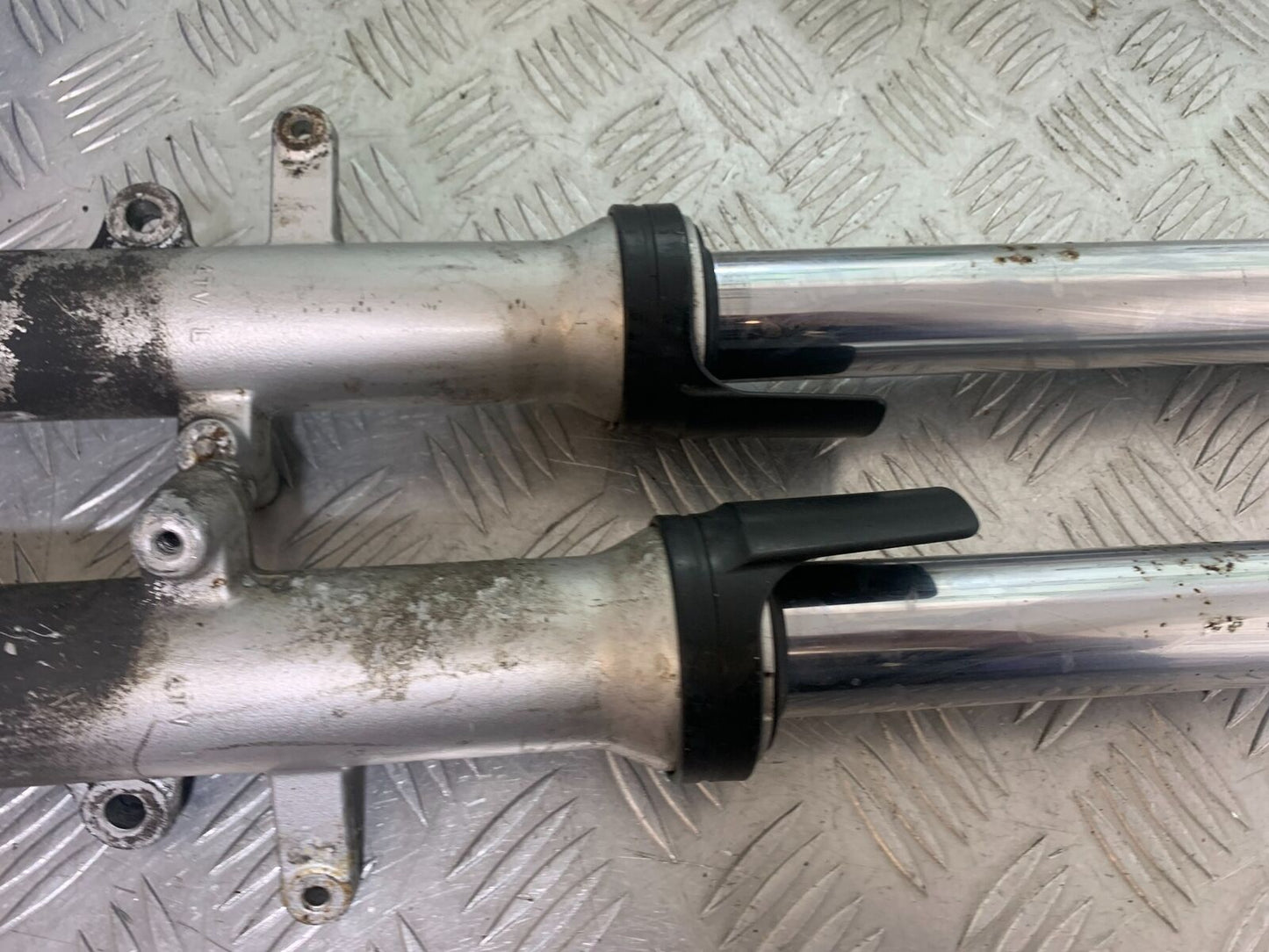 YAMAHA YZF600 YZF 600 THUNDERCAT FORKS 1996-2003 (CMB1134)