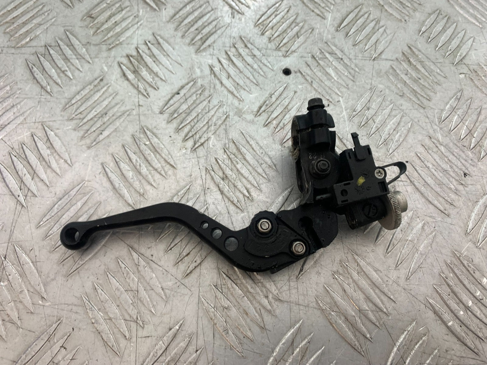 APRILIA TUONO 1000 V4 CLUTCH LEVER AND BRACKET  YEAR 2013-2014  (CMB1239)