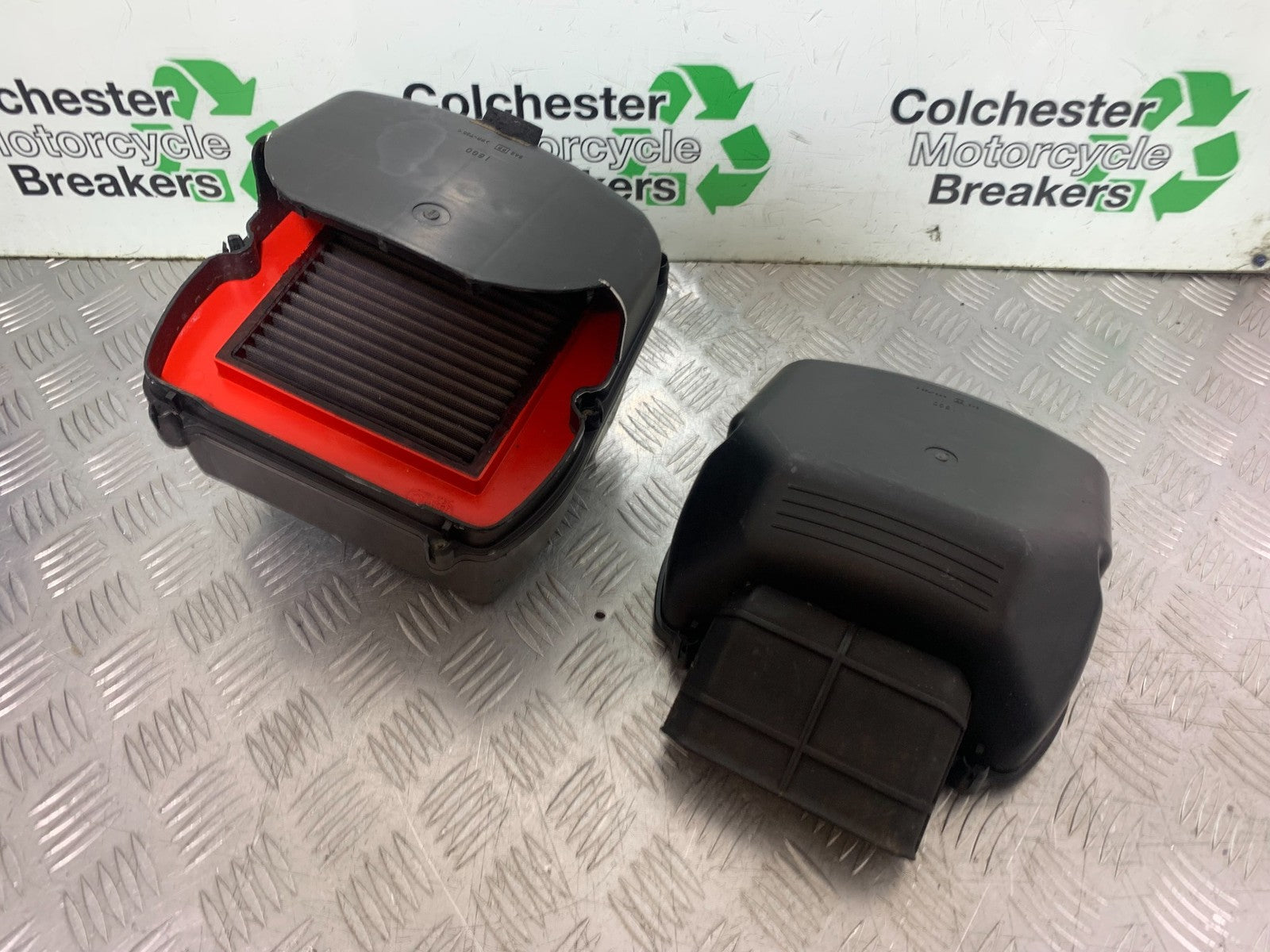 SUZUKI SV1000 SV 1000 S AIR BOX WITH RACE AIR FILTER   YEAR 2003-2007 (CMB1293)