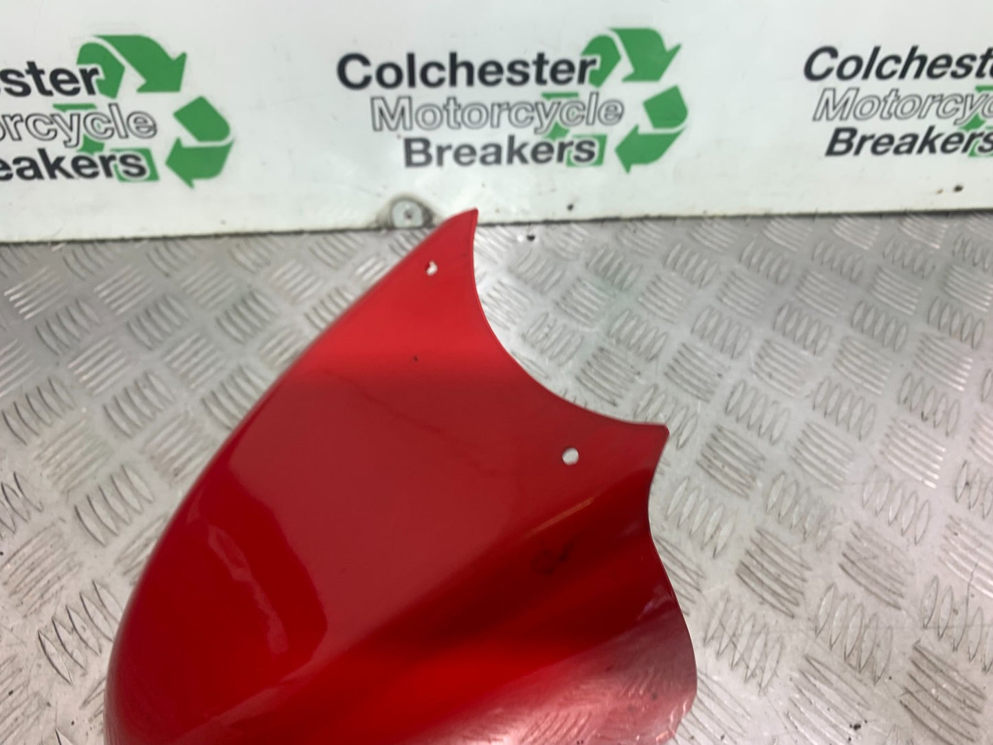 TRIUMPH 955i SPRINT ST FRONT MUDGUARD   1999-2004 (CMB1176)