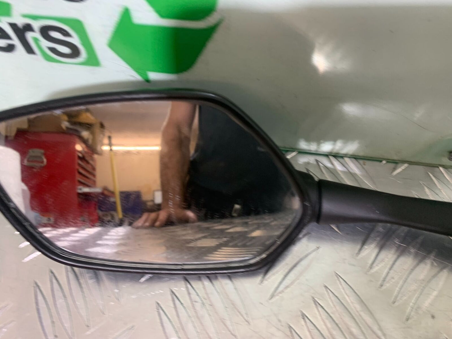 HONDA CBR650 F CBR 650F LEFT MIRROR  YEAR 2014-2017  (STOCK 998)