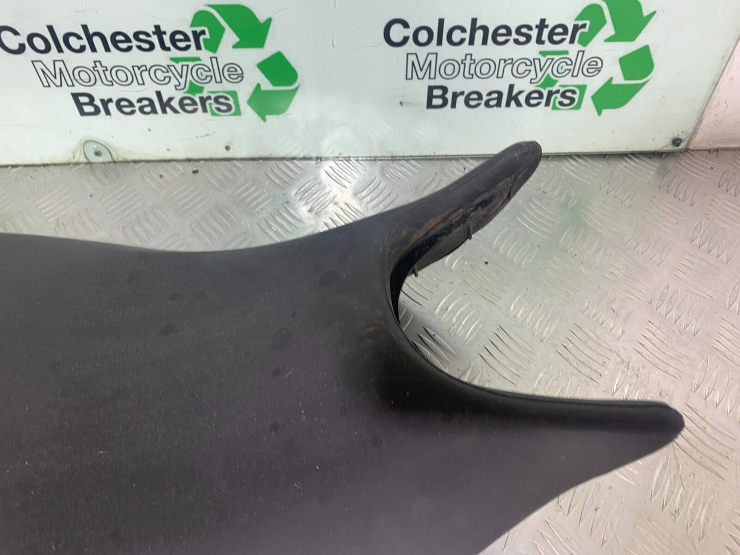 HONDA CB600 CB 600 HORNET SEAT  YEAR 1998 -2002 (CMB1126)