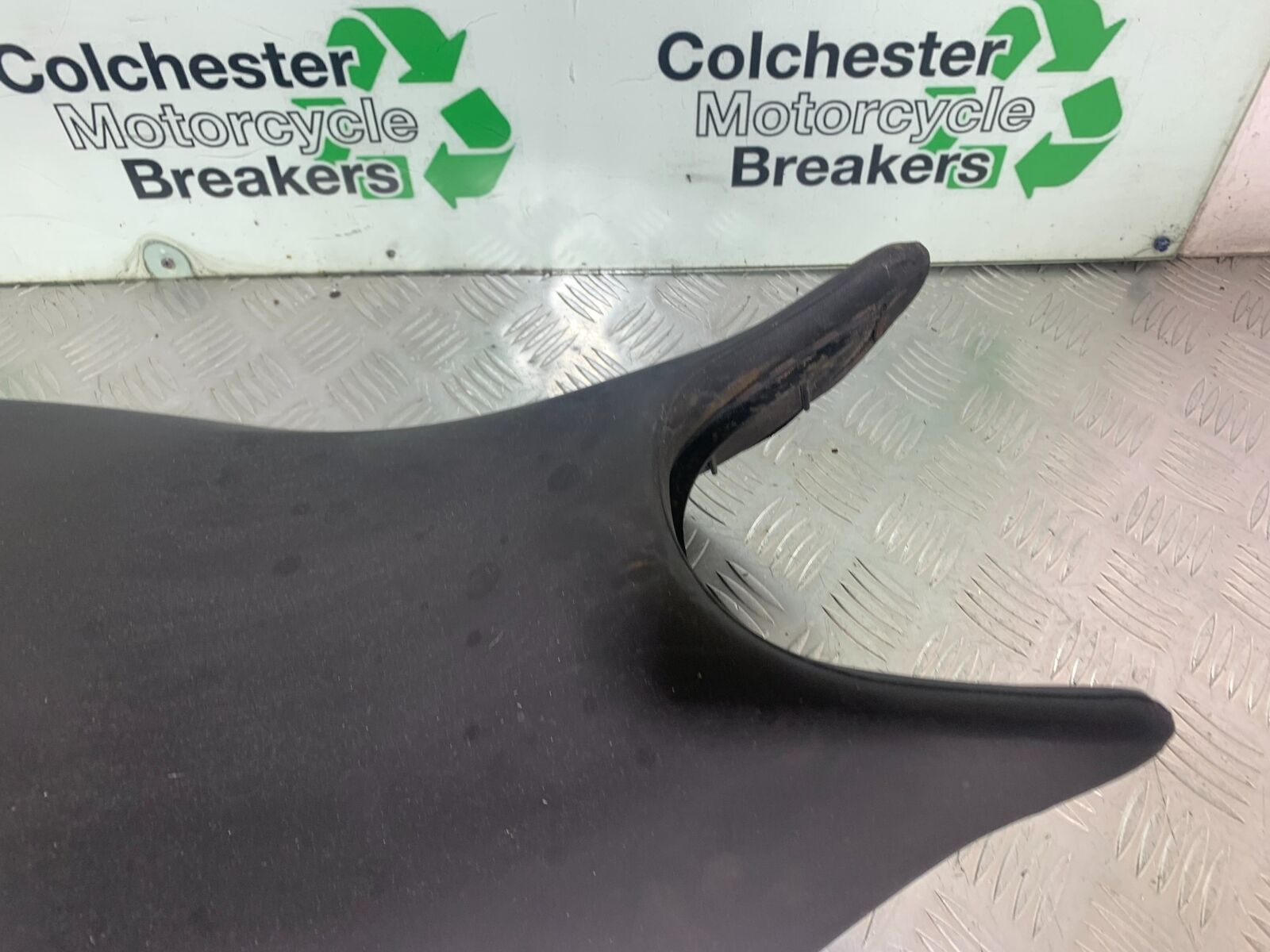 HONDA CB600 CB 600 HORNET SEAT  YEAR 1998 -2002 (CMB1126)