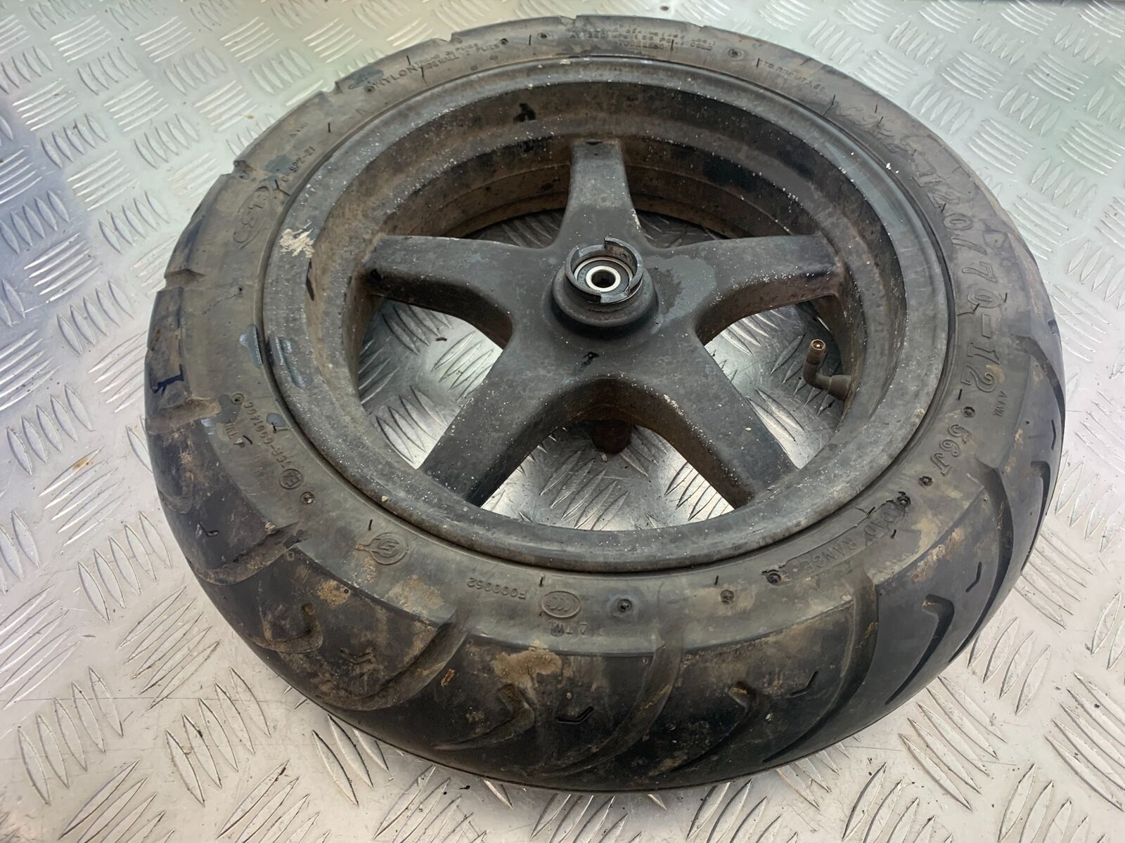 LEXMOTO MATADOR 125 JJ125T-17 FRONT WHEEL  (CMB1115)